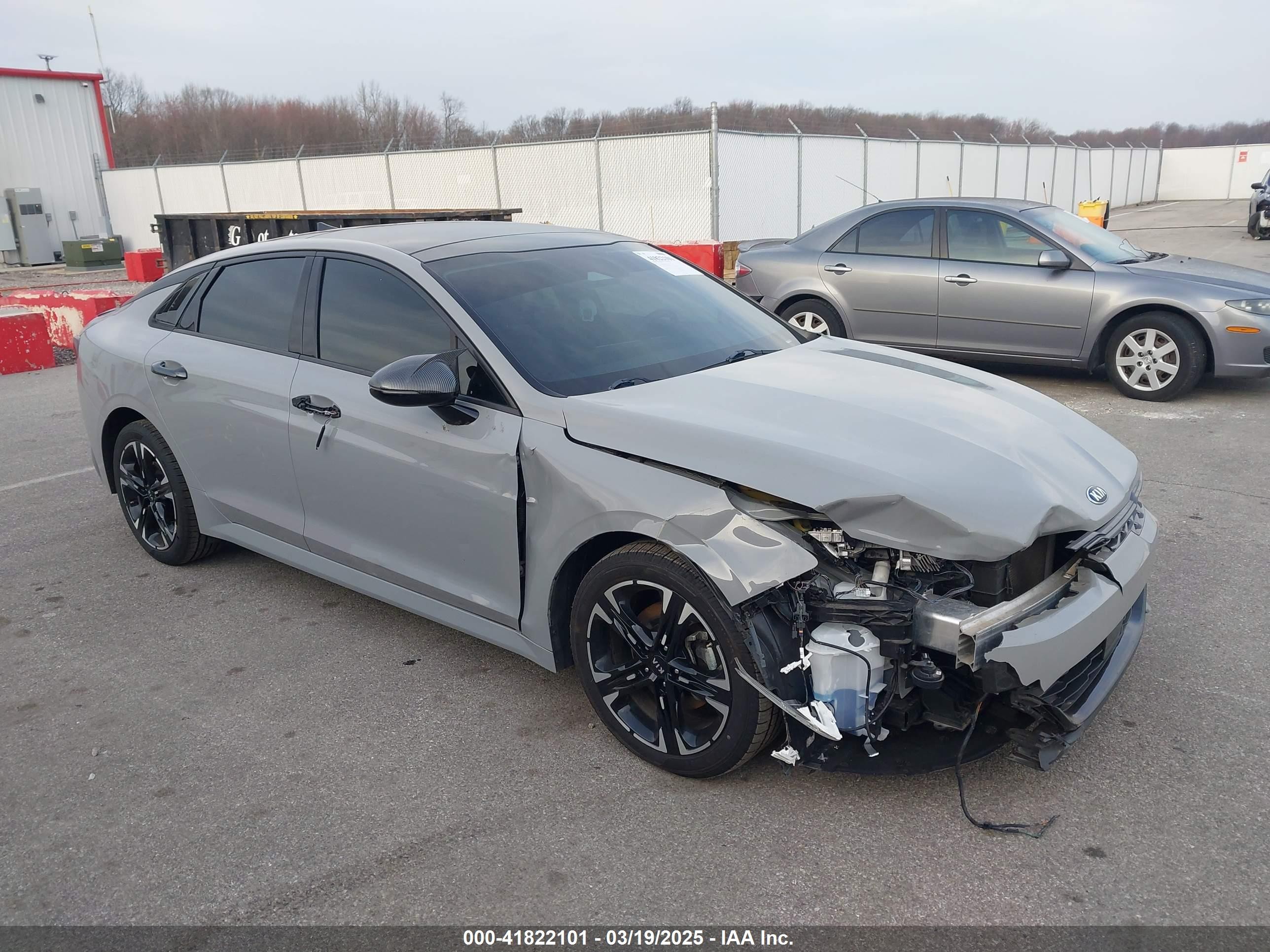 2021 Kia K5 GT-Line, VIN 5XXG64J23MG034300 — Front end