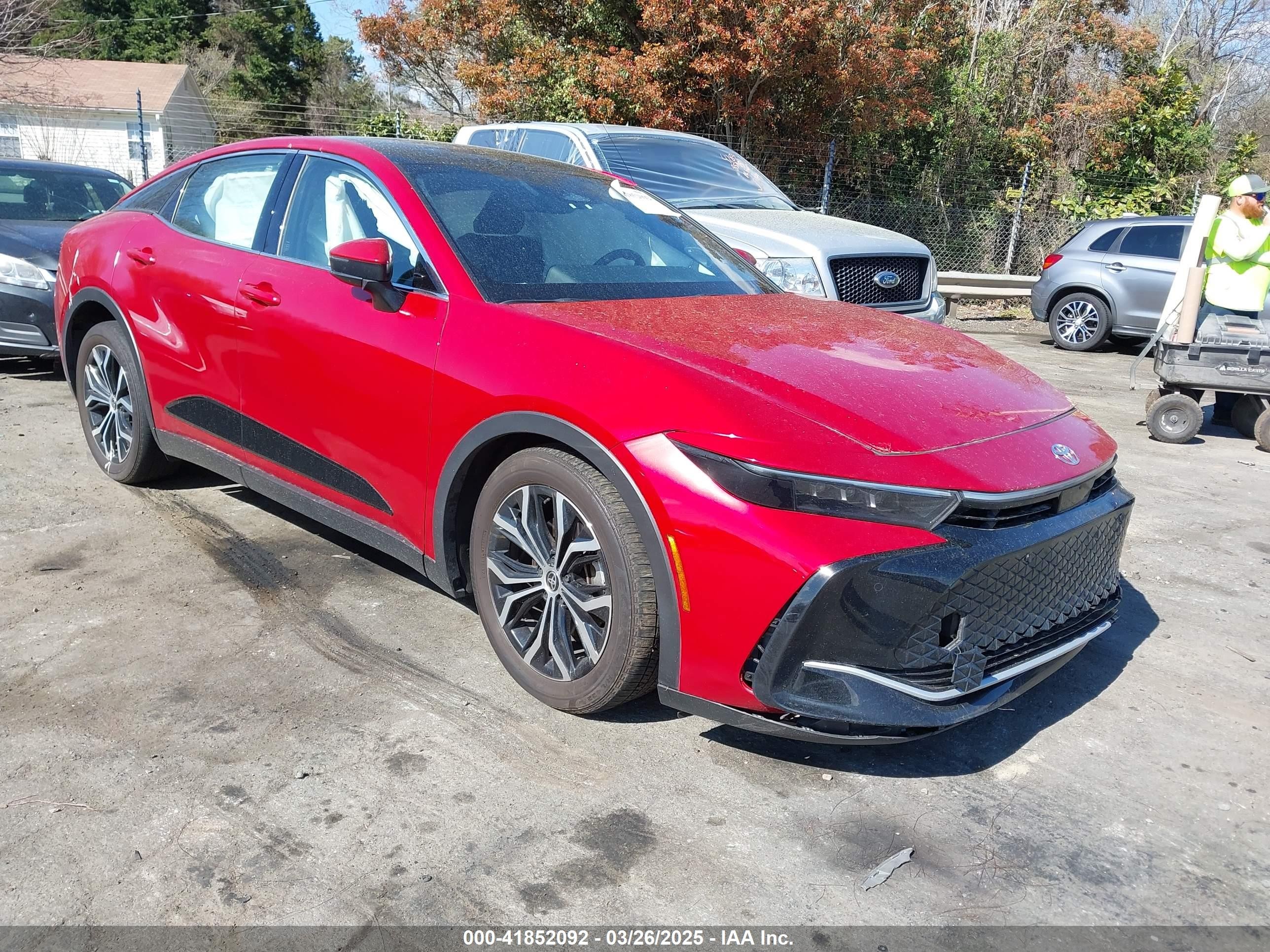 2023 Toyota Crown XLE, VIN JTDAAAAF0P3014466 — Front end