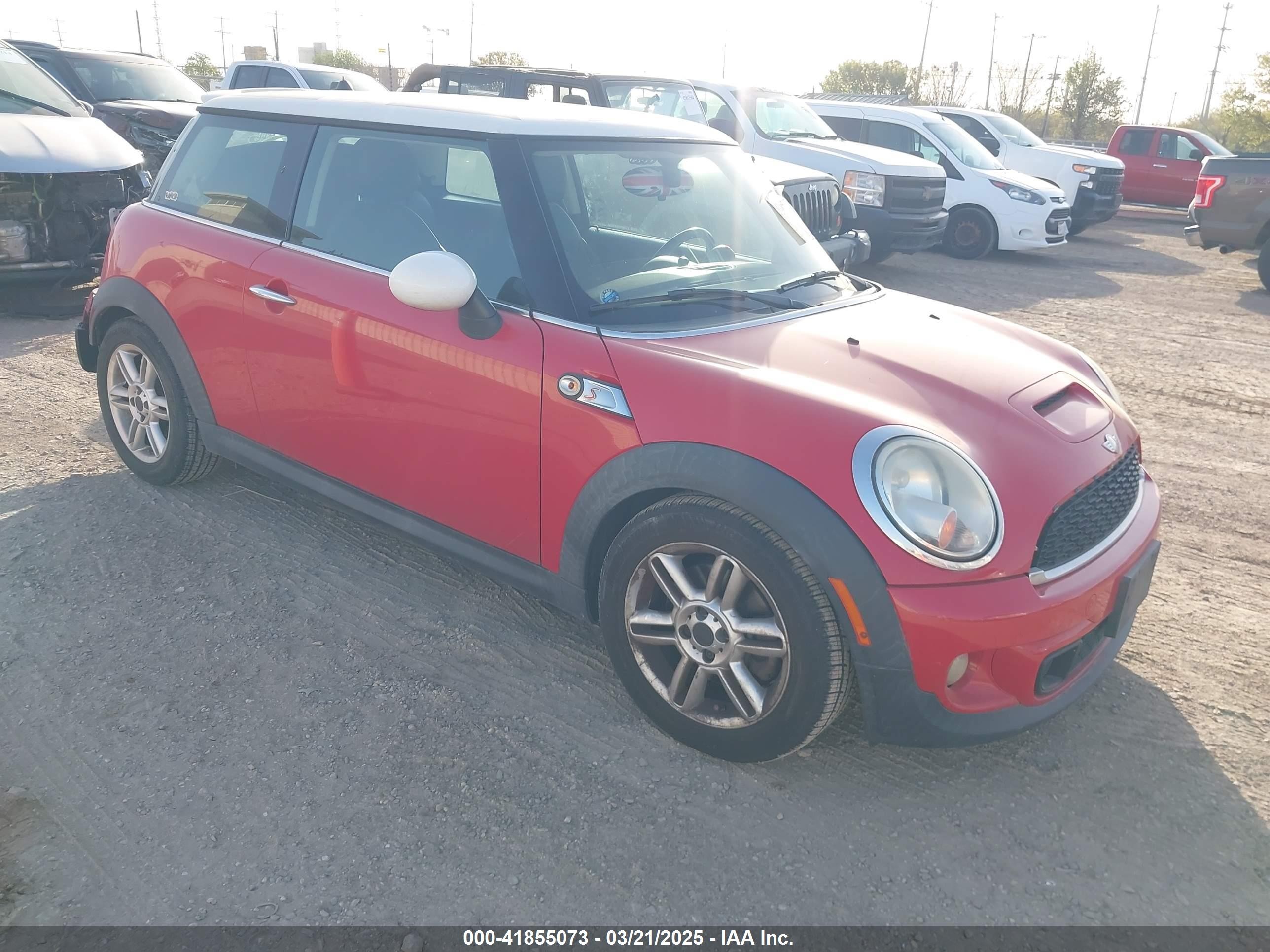 2013 MINI Hardtop S, VIN WMWSV3C56DT392499 — Фото с аукциона