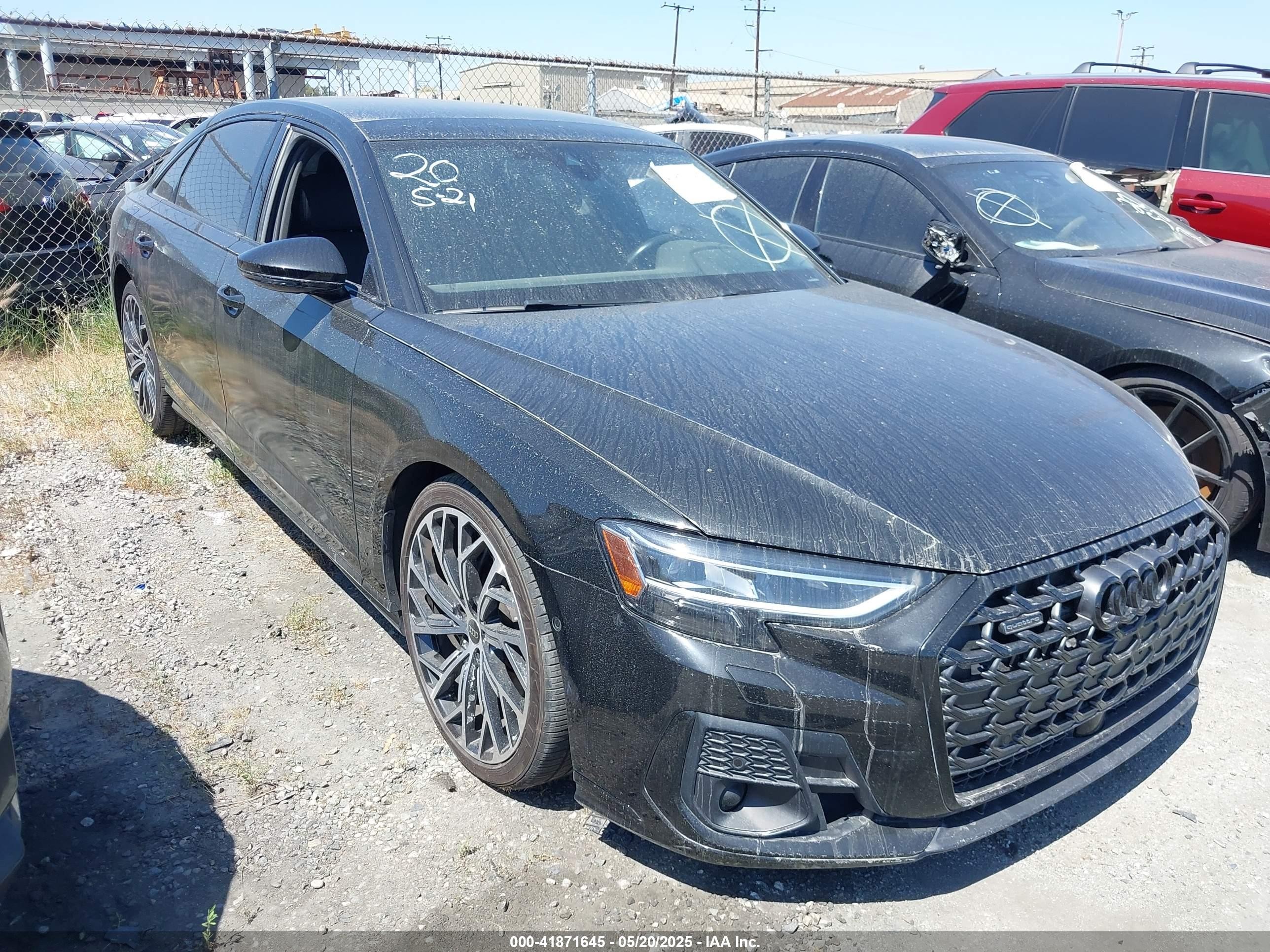 2023 Audi A8, VIN WAULDAF83PN010018 — Зад