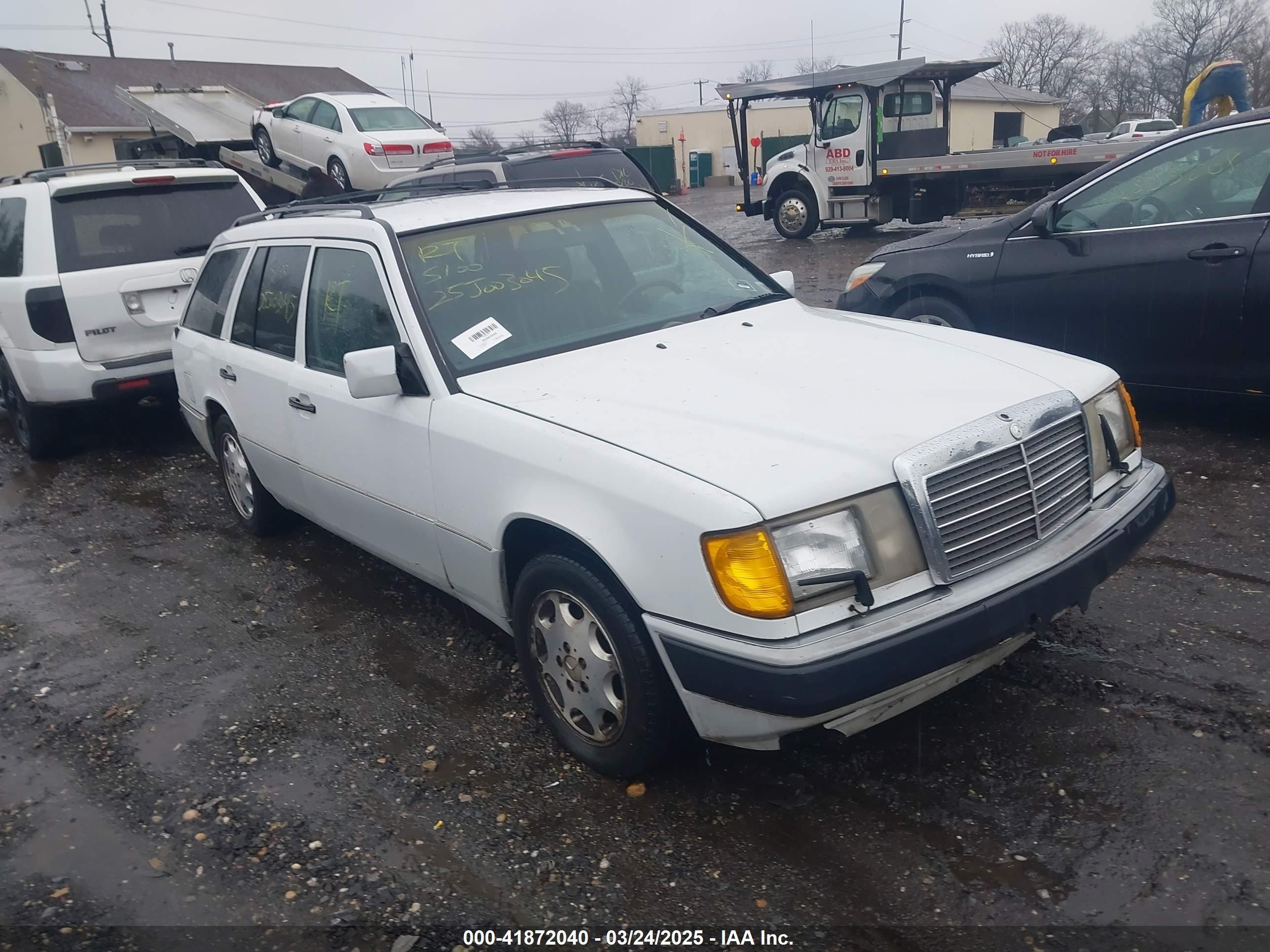 1993 Mercedes-Benz 300, VIN WDBEA92E2PF245159 — Not stated