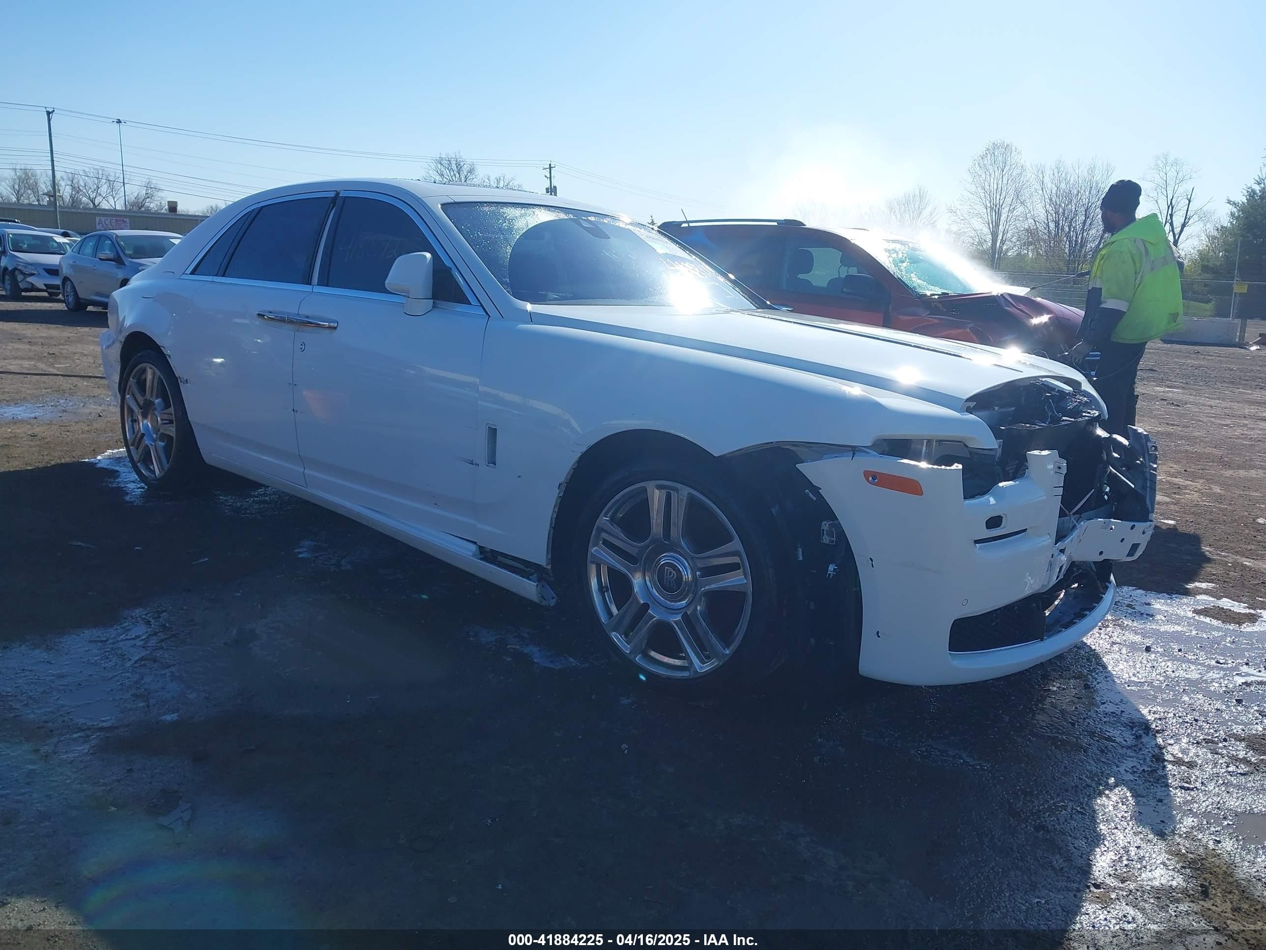 2015 Rolls-Royce Ghost, VIN SCA664S50FUX53044 — All over