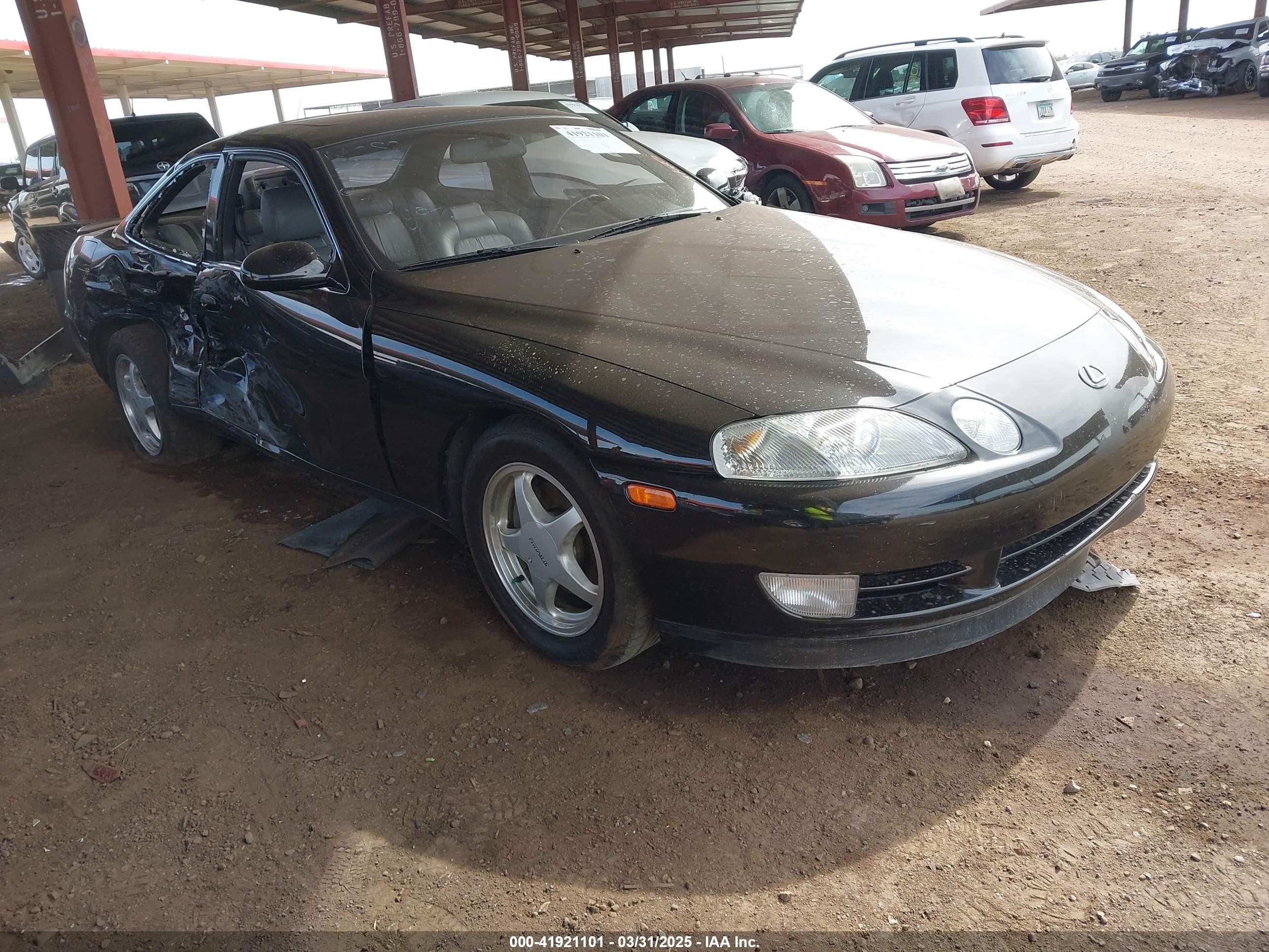 1992 Lexus SC 400, VIN JT8UZ30C0N0019897 — Side