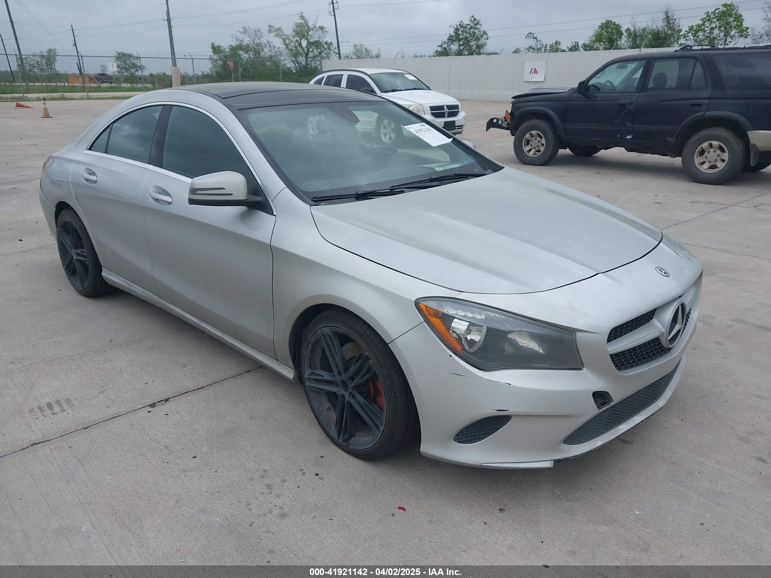 2018 Mercedes-Benz CLA 250, VIN WDDSJ4EB1JN556917 — Undercarriage