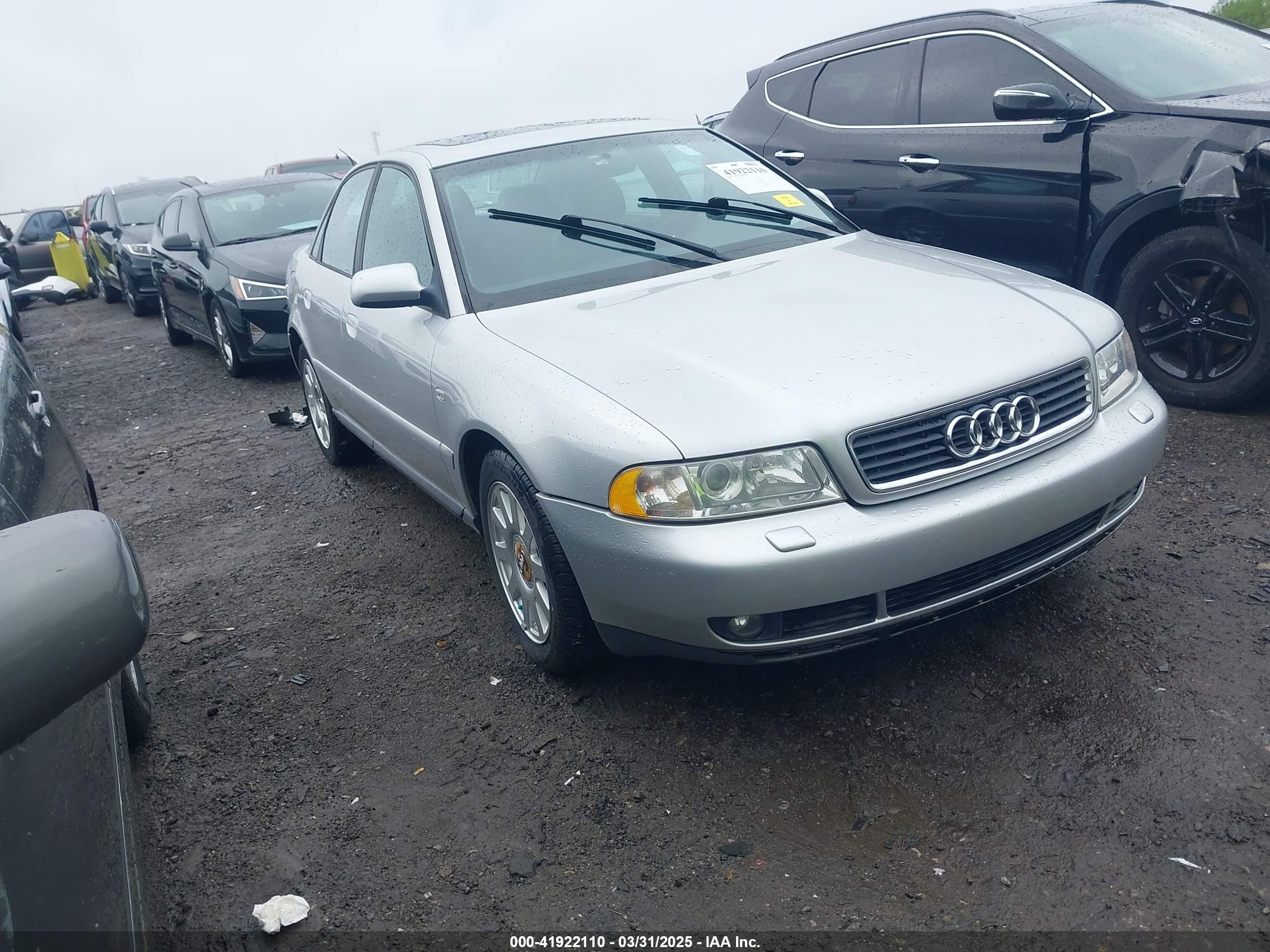 2000 Audi A4, VIN WAUAC68D4YA172010 — Side