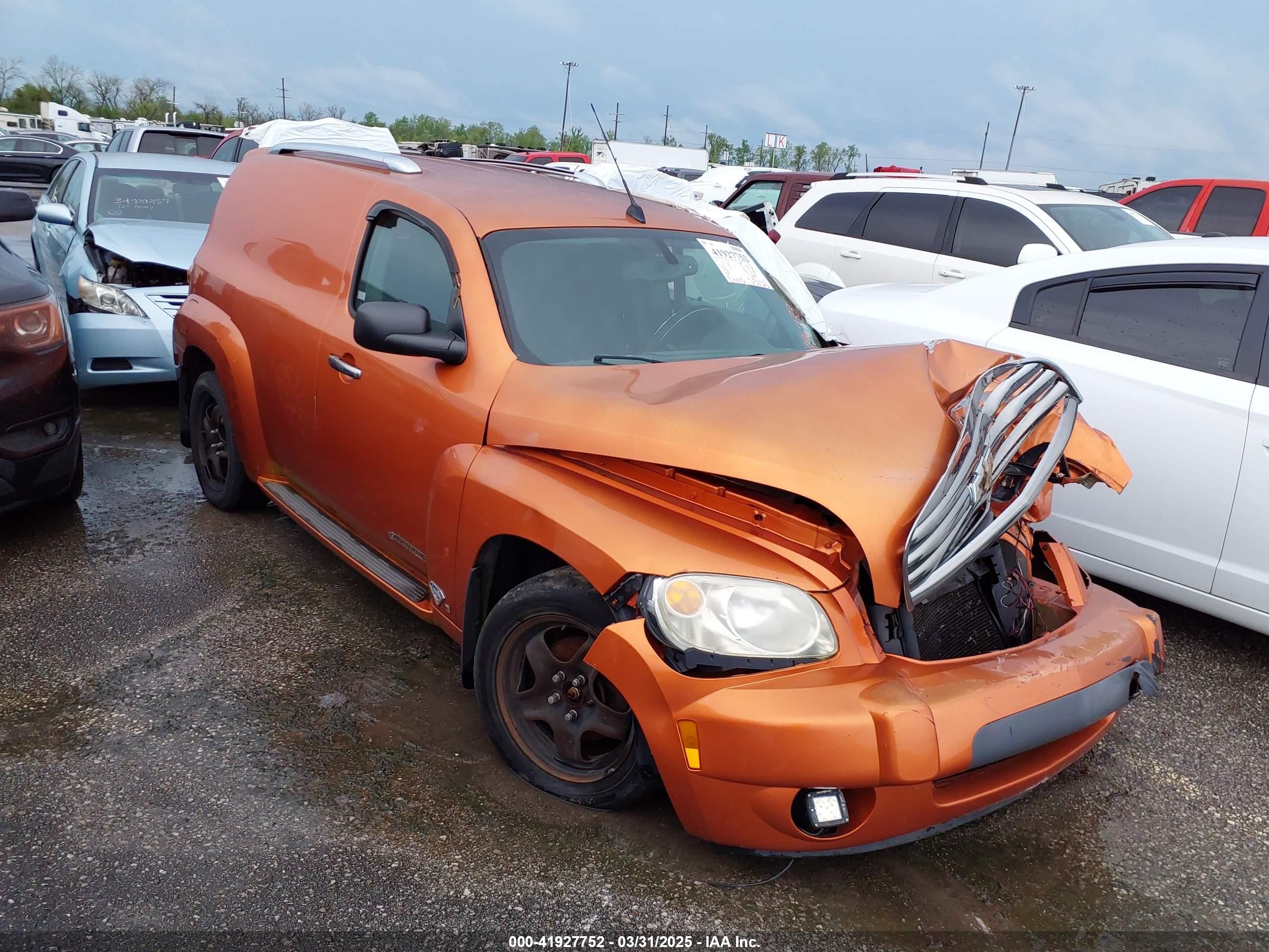 2008 Chevrolet HHR Panel LS, VIN 3GCCA85D88S676933 — Front end