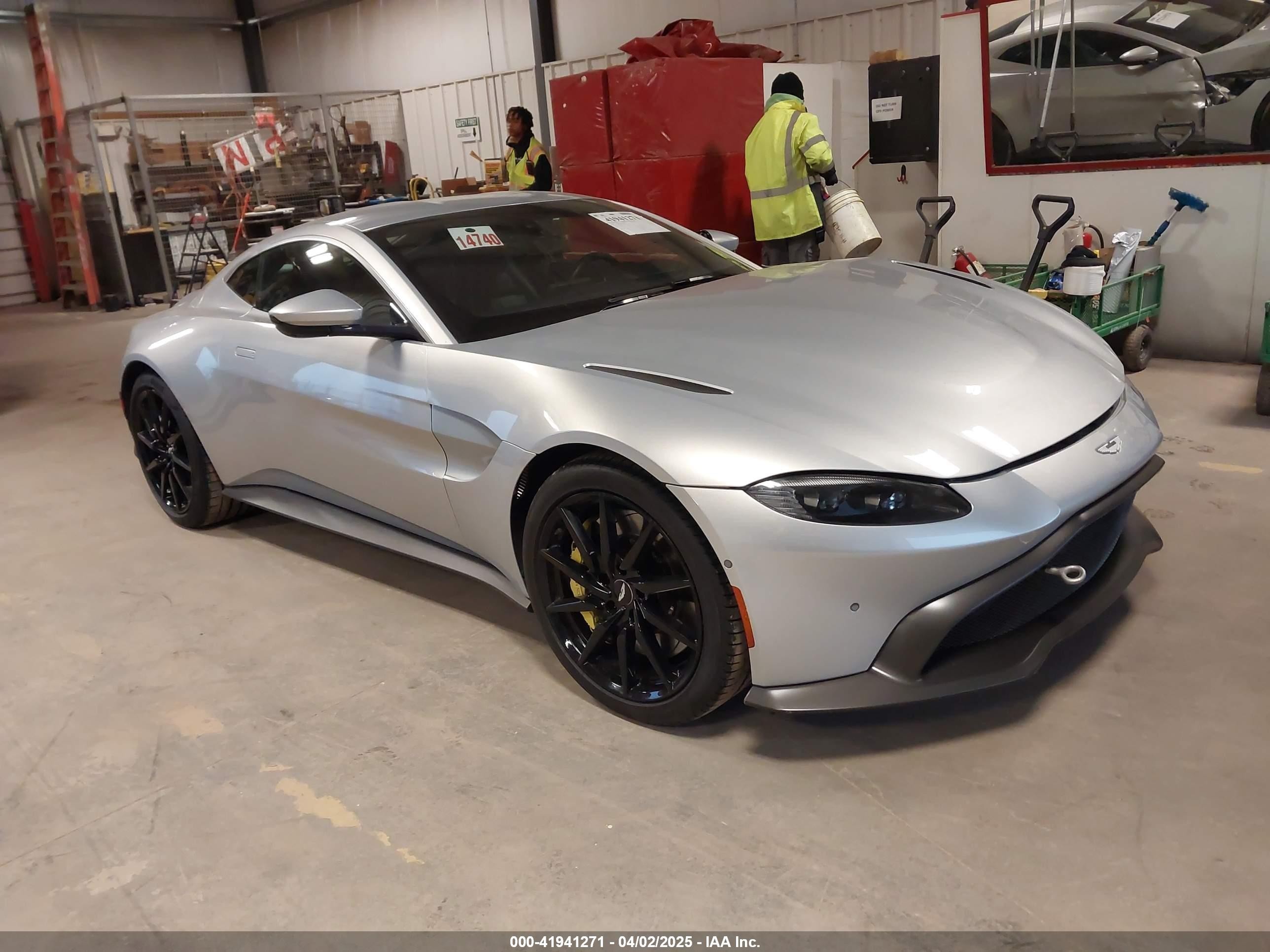 2020 Aston Martin Vantage, VIN SCFSMGAW3LGN02877 — Front end