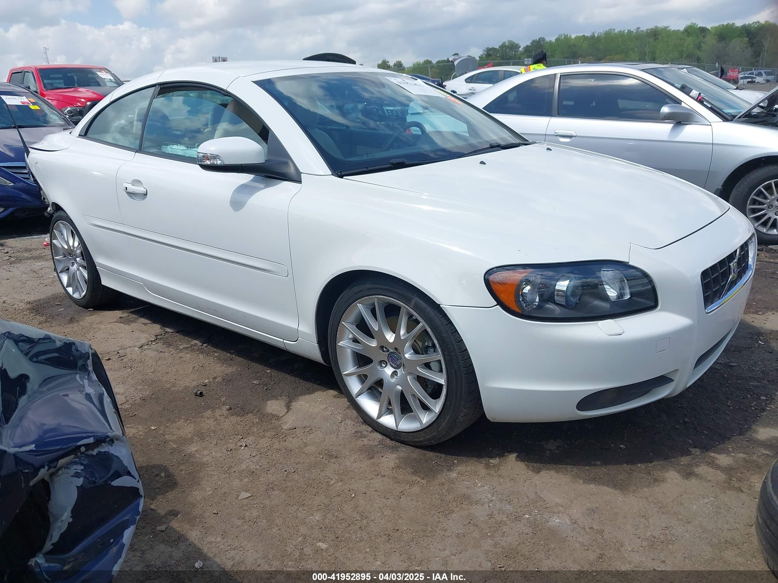 2008 Volvo C70, VIN YV1MC67258J049505 — Auction photo