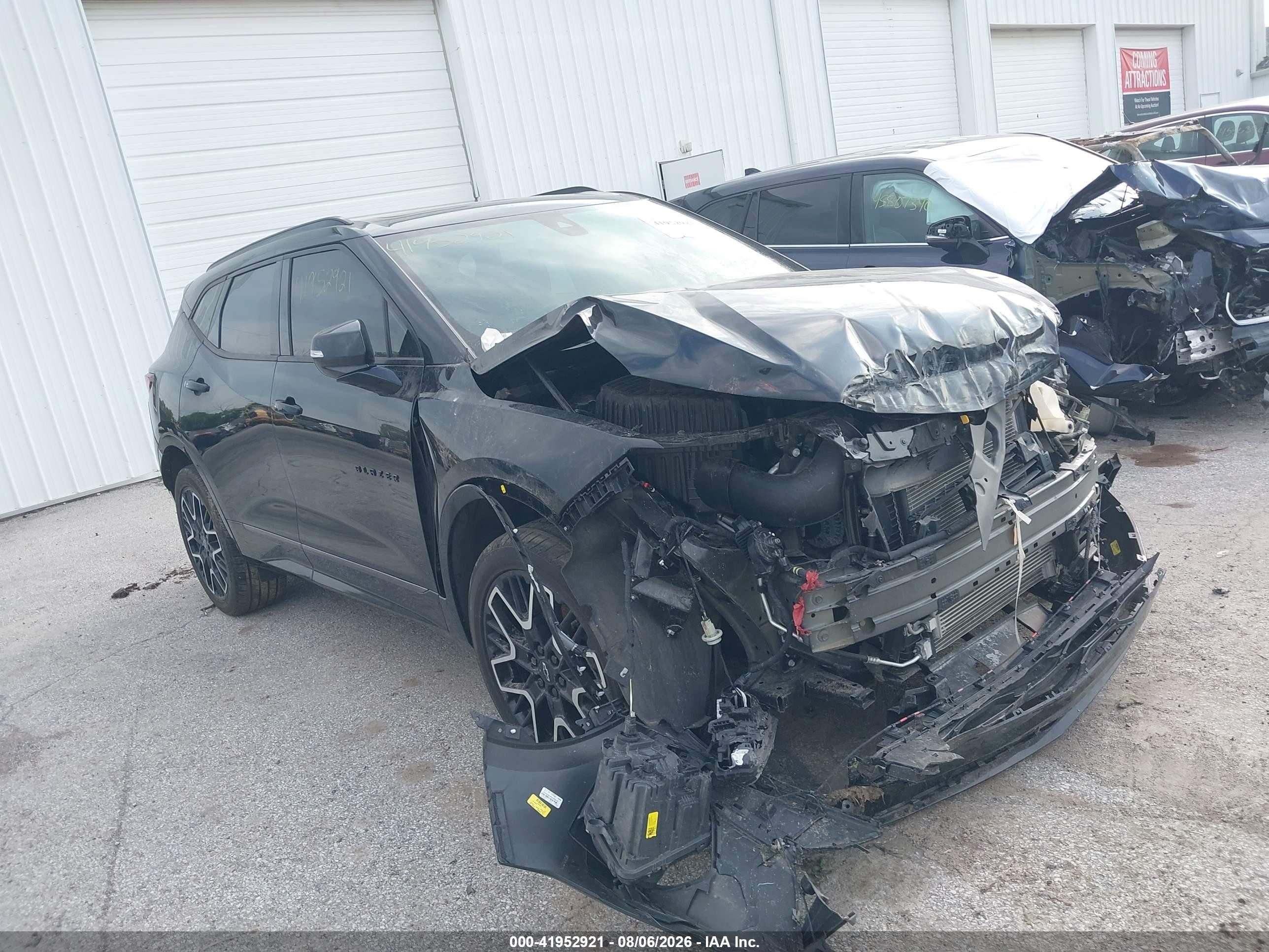 2023 Chevrolet Blazer RS, VIN 3GNKBERS1PS223758 — Front end