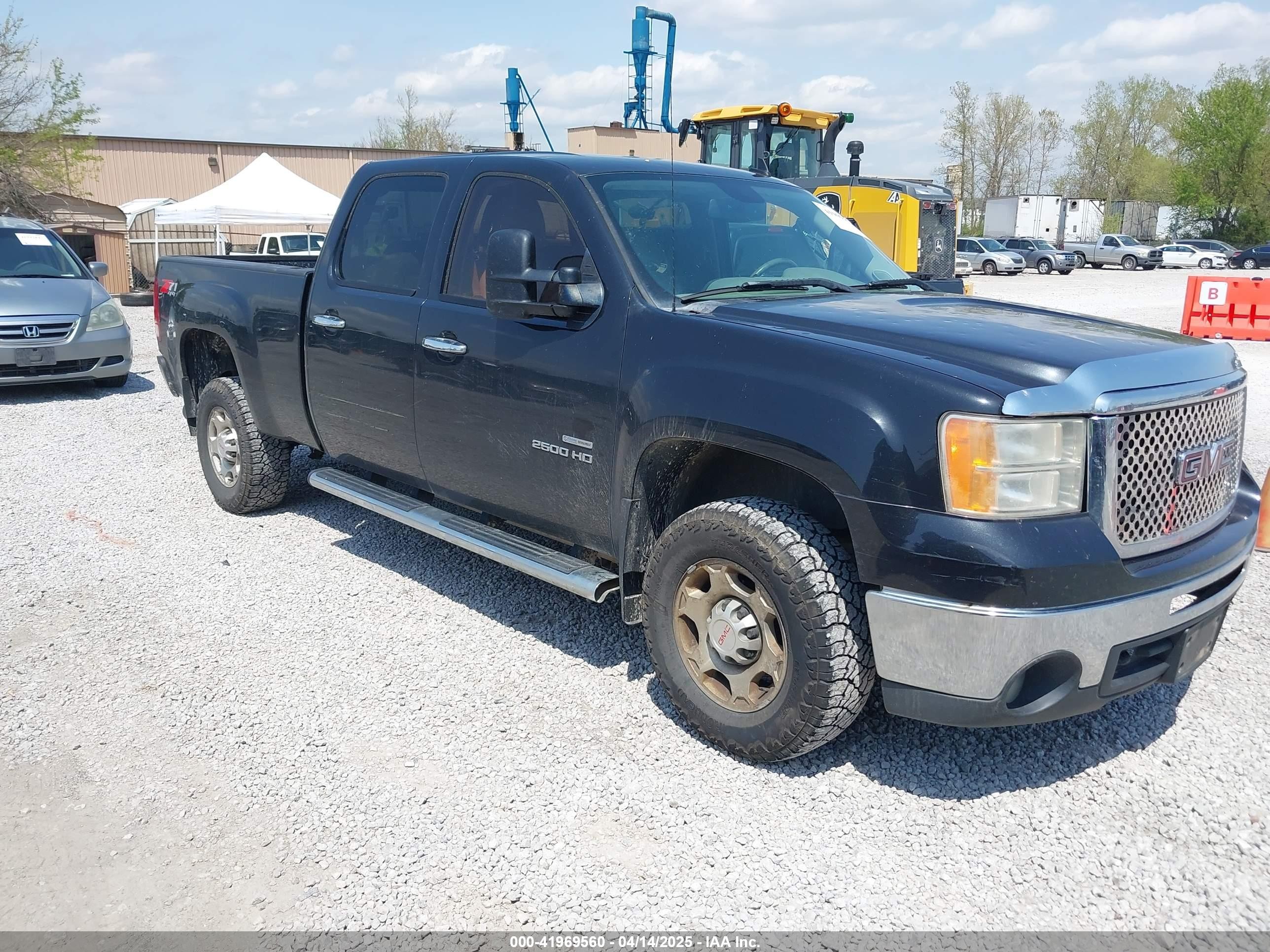 2010 GMC Sierra 2500HD SLE, VIN 1GT4K0B60AF114267 — Hail