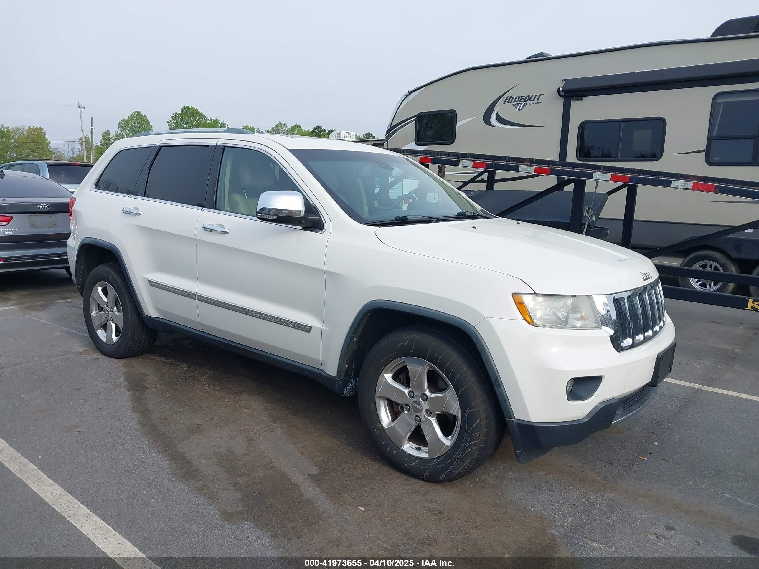 2012 Jeep Grand Cherokee Limited, VIN 1C4RJFBG3CC217899 — Auction photo