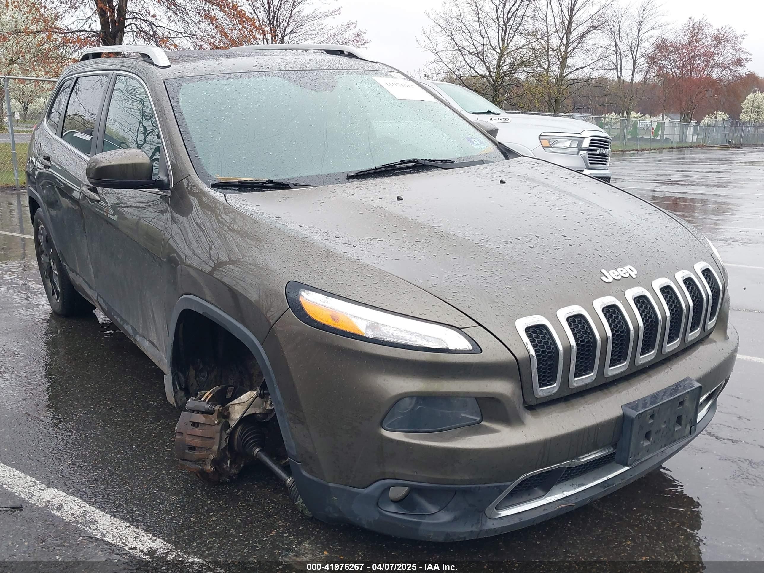 2015 Jeep Cherokee Limited, VIN 1C4PJMDS6FW605015 — Бок