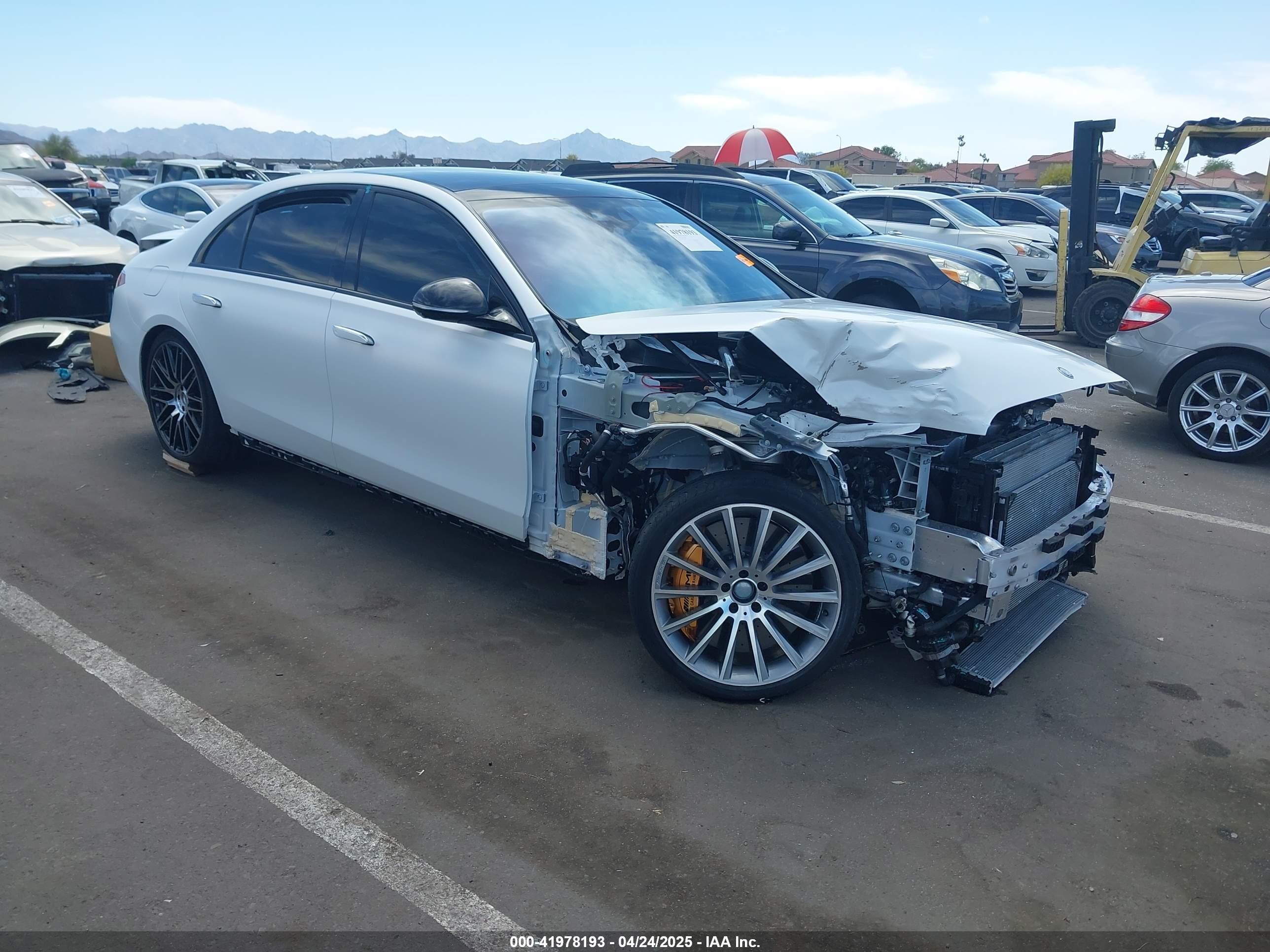 2024 Mercedes-Benz S 63 S AMG E Performance, VIN W1K6G8CB3RA269463 — Front end