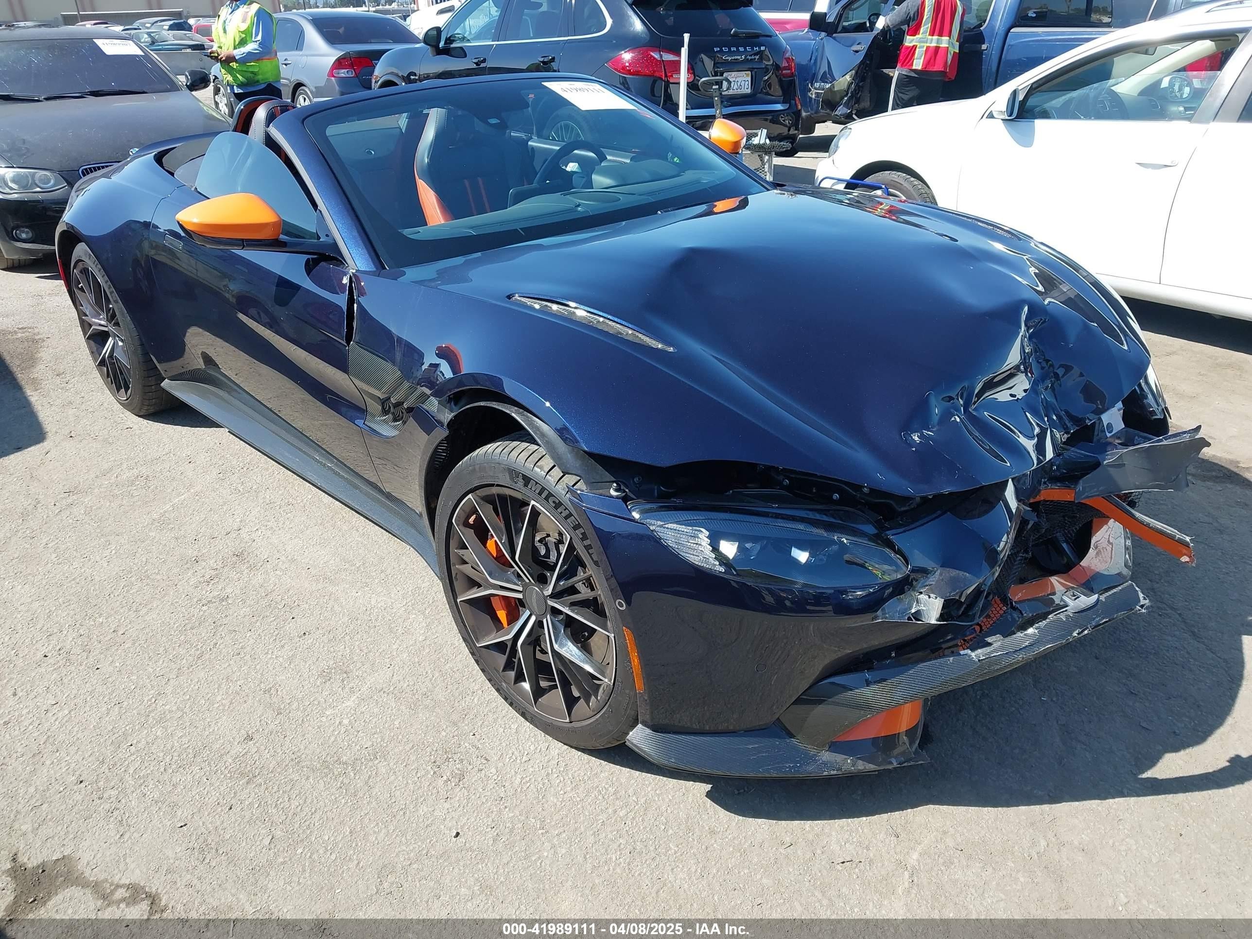 2021 Aston Martin Vantage, VIN SCFSMGBW2MGP05887 — Front end
