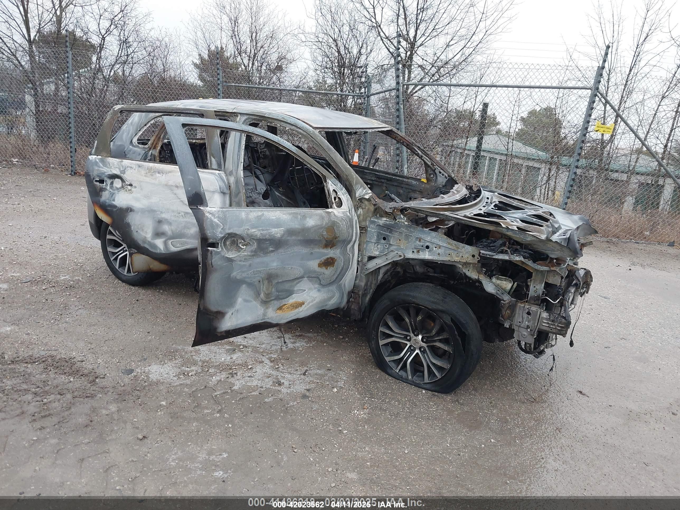 2019 Mitsubishi Outlander ES, VIN JA4AR3AU3KU012291 — Engine fire