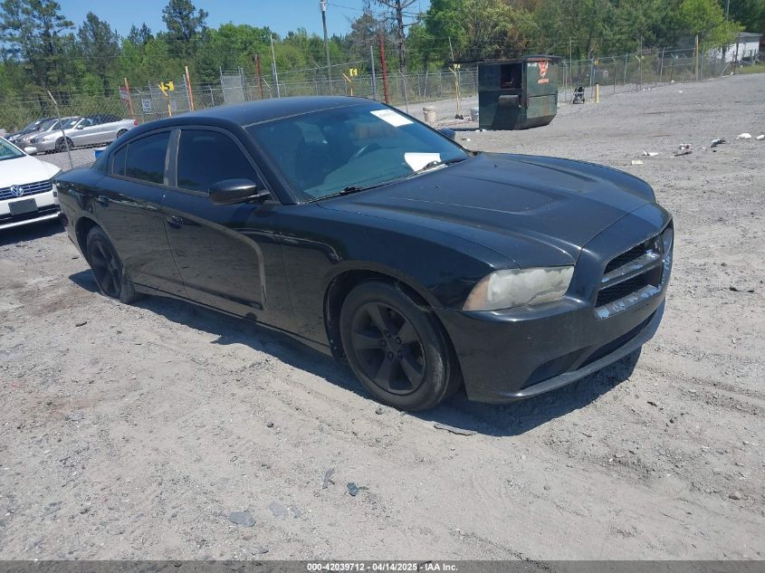 2013 Dodge Charger SE, VIN 2C3CDXBG5DH552376 — Front end