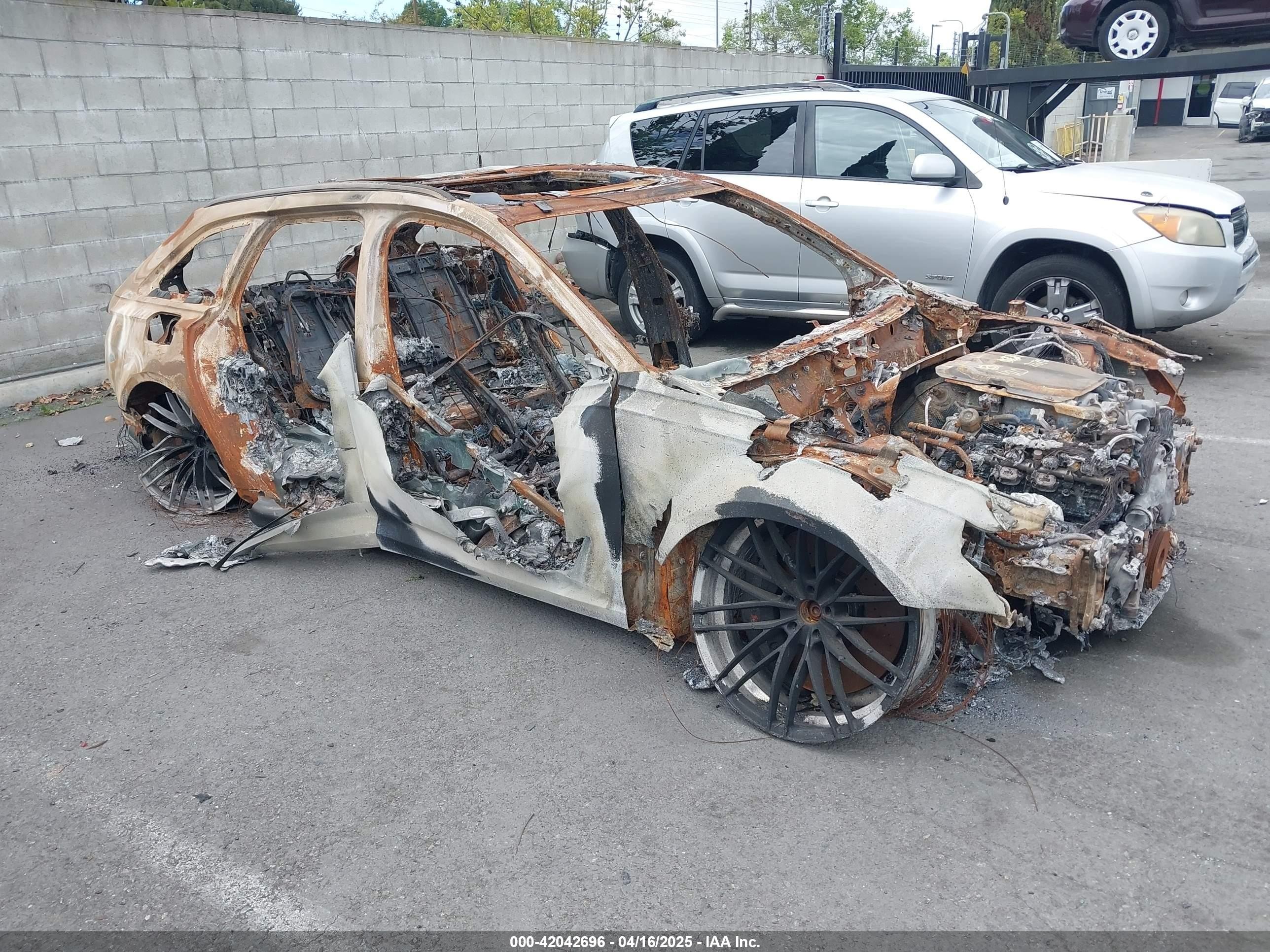 2022 Audi RS 6, VIN WUA1CBF24NN902356 — Burn
