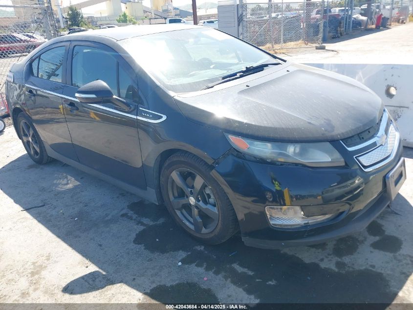 2011 Chevrolet Volt, VIN 1G1RC6E44BU102726 — Front end