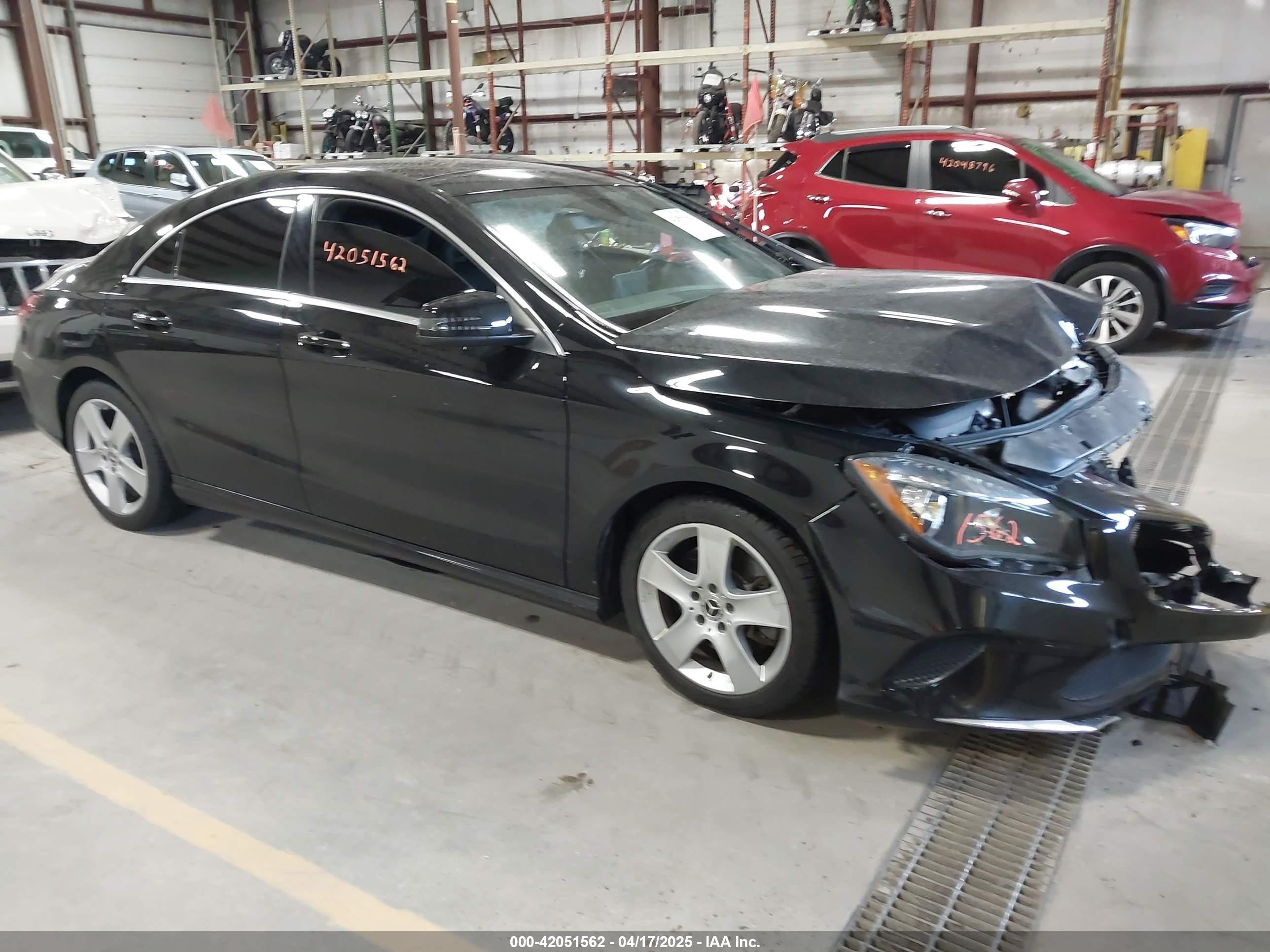 2018 Mercedes-Benz CLA 250, VIN WDDSJ4GB2JN658708 — Front end