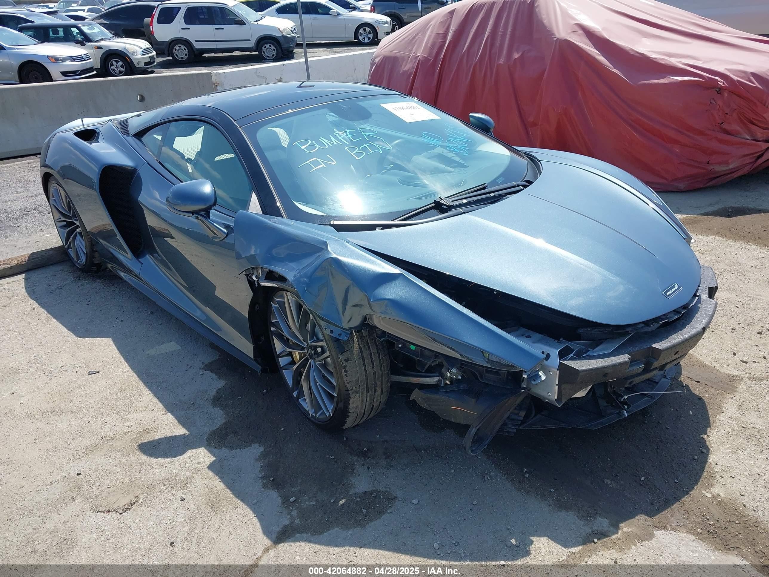 2021 McLaren GT, VIN SBM22GCA0MW001417 — Front end