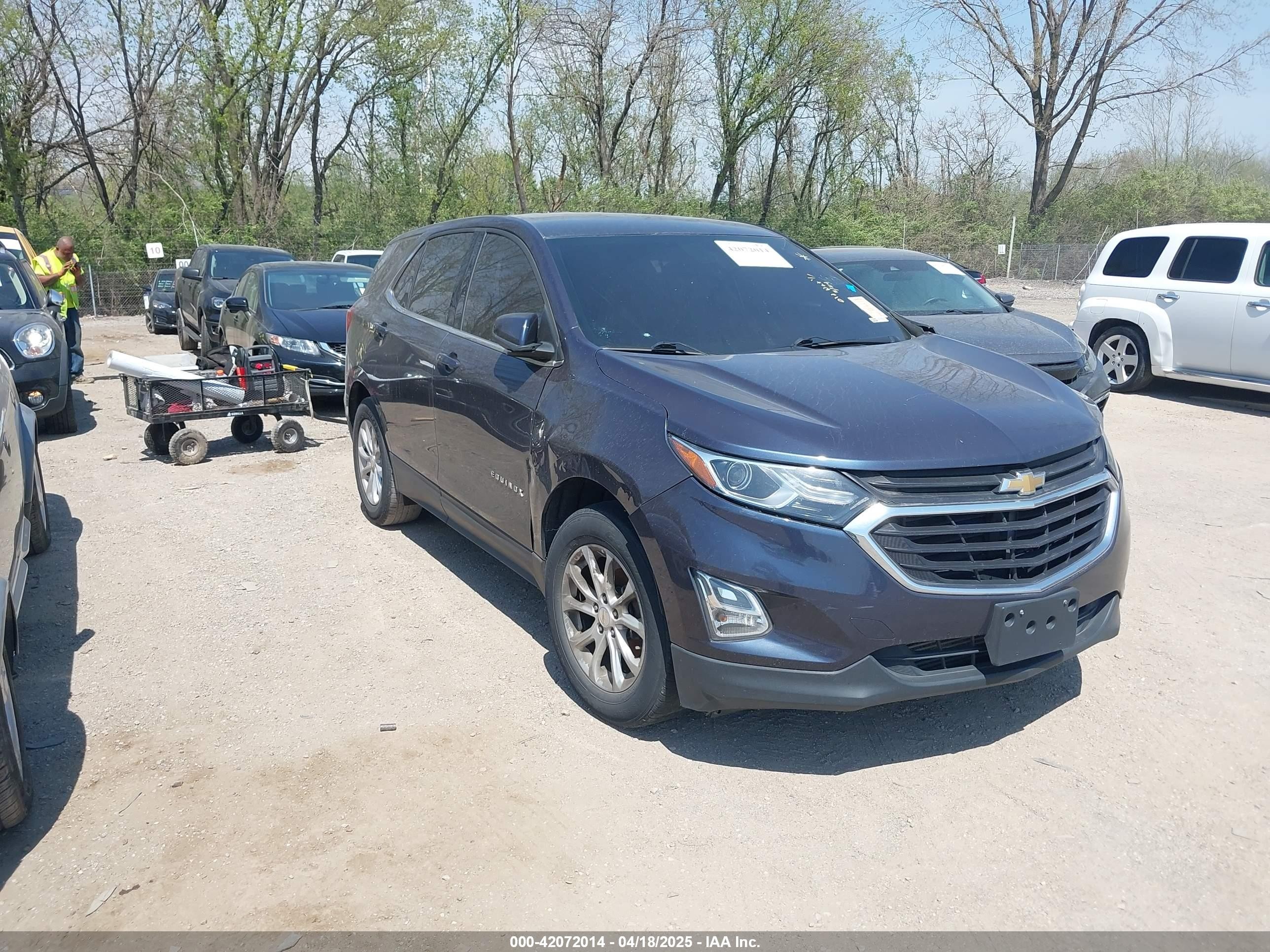 2018 Chevrolet Equinox LT, VIN 3GNAXJEVXJS629129 — Side