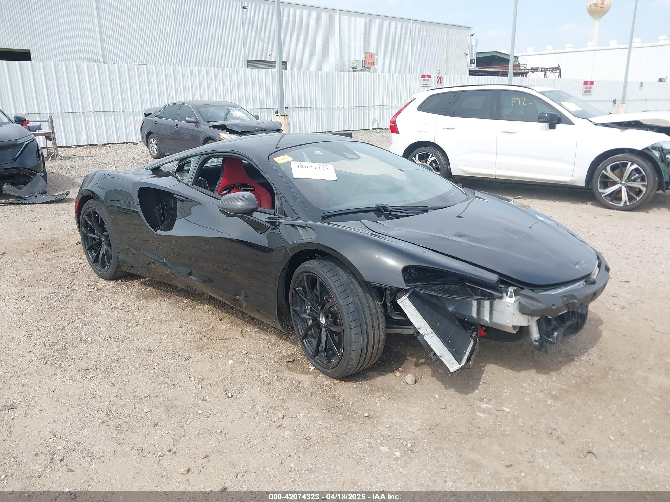 2023 McLaren Artura, VIN SBM16AEA7PW001168 — Front end