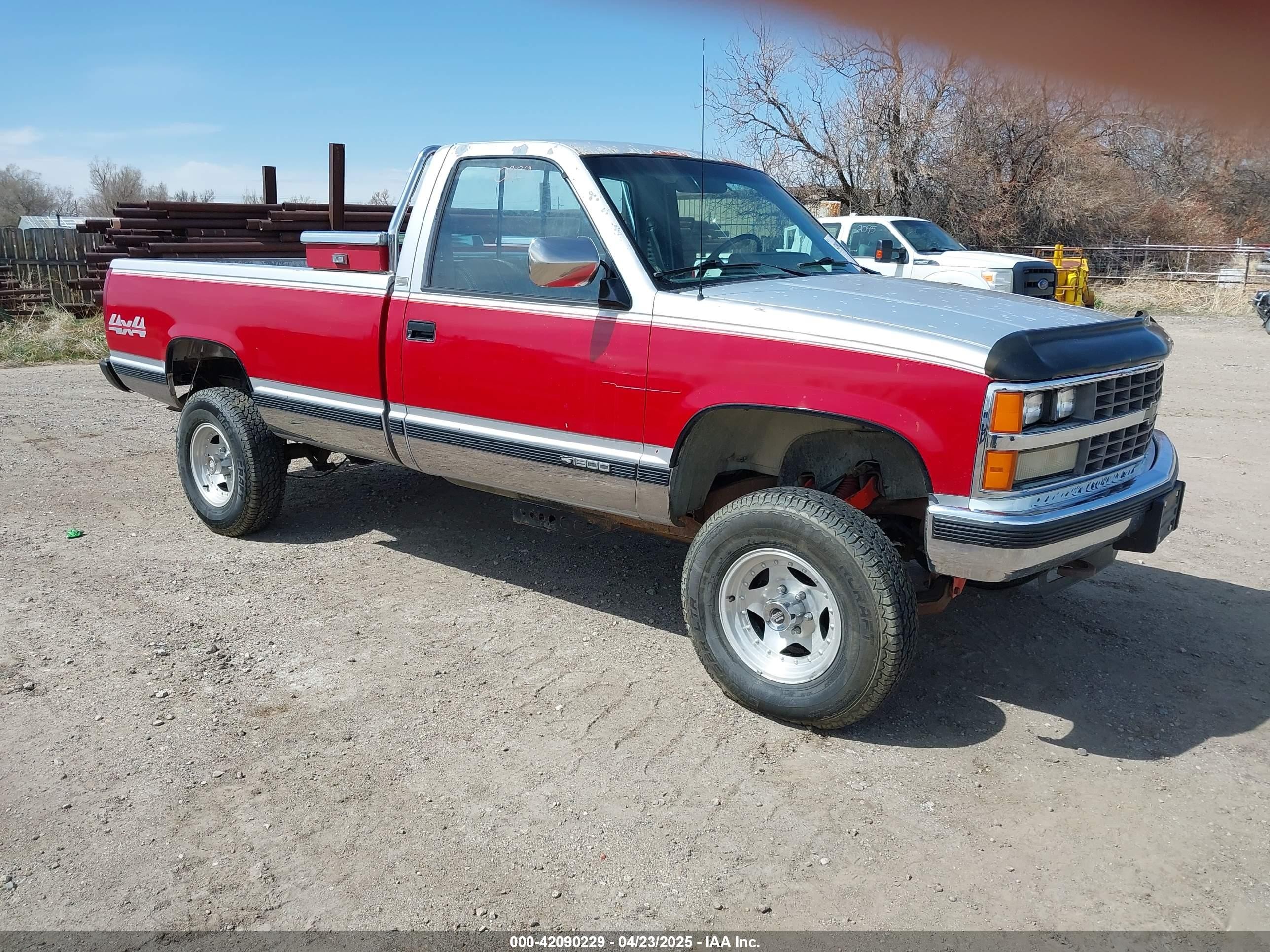 1989 Chevrolet K1500, VIN 2GCEK14K5K1229914 — Electrical