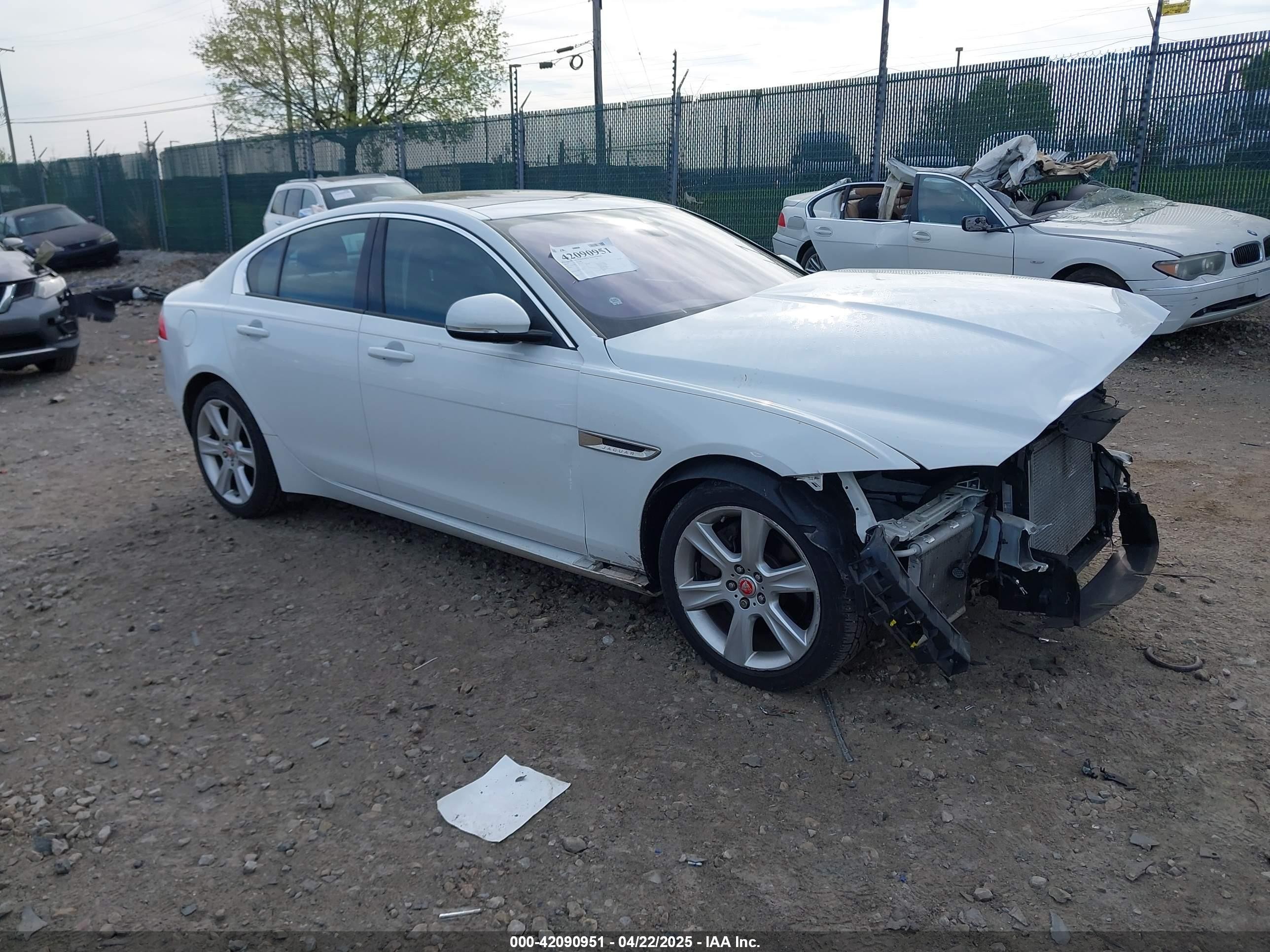 2018 Jaguar XE 25t Premium, VIN SAJAJ4FX7JCP23102 — Front end