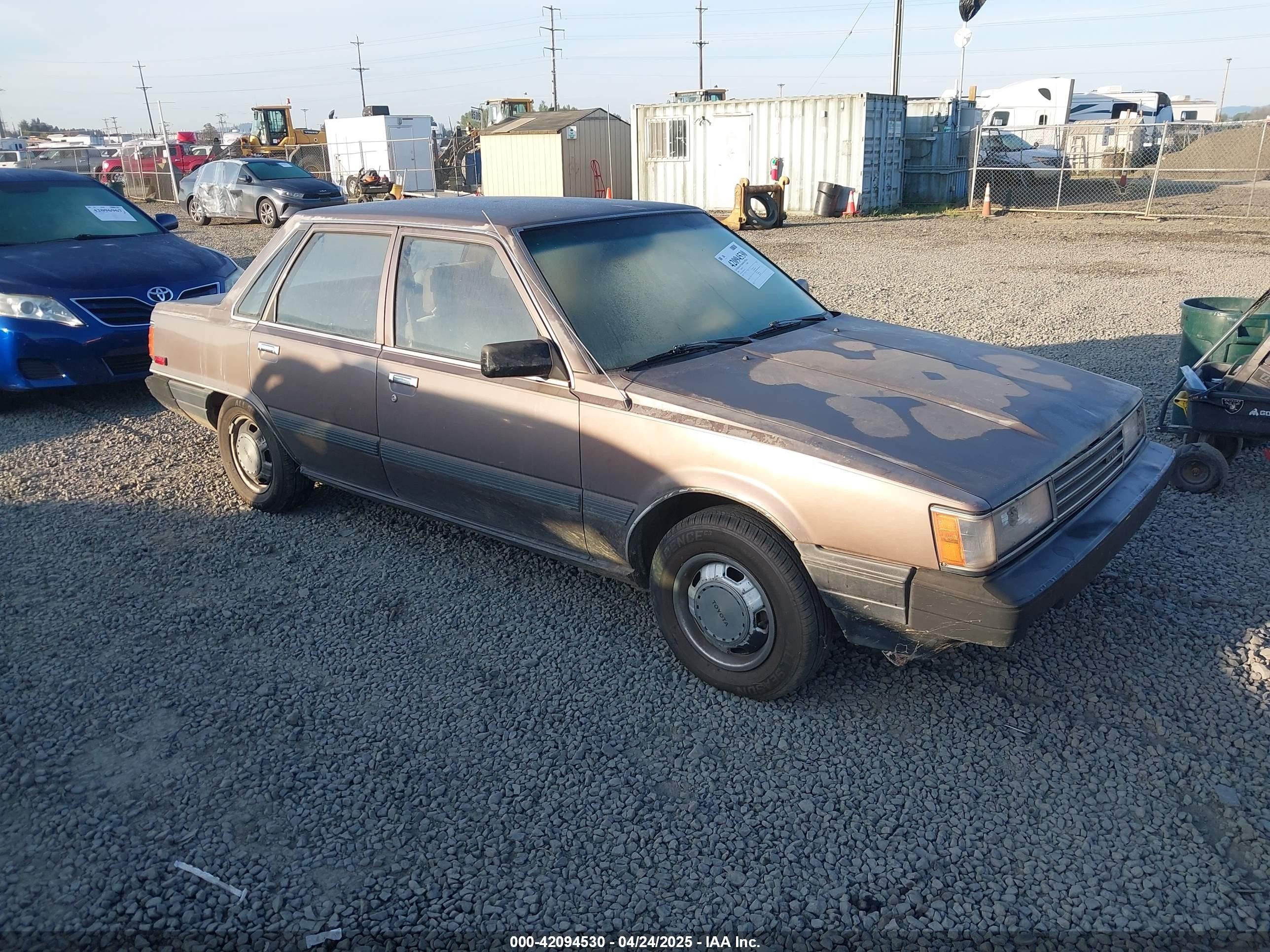 1985 Toyota Camry, VIN JT2SV12EXF0291360 — Normal wear