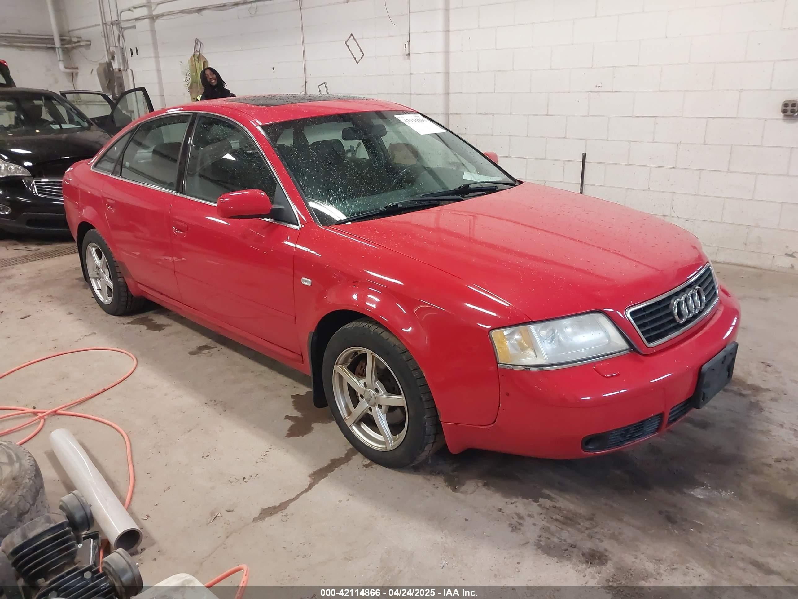 1999 Audi A6, VIN WAUBA34B8XN010191 — Front end