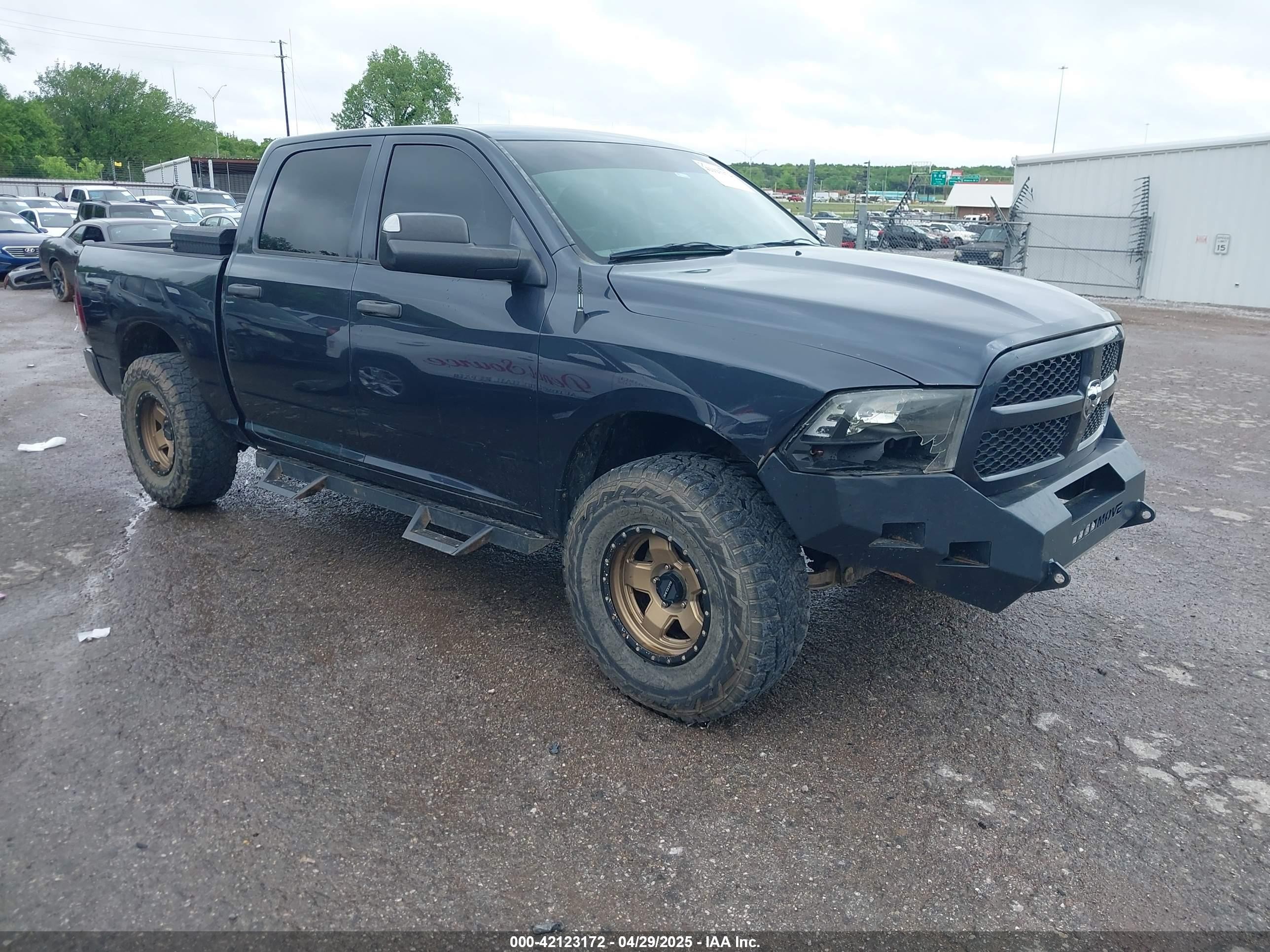 2014 Ram 1500 Express, VIN 1C6RR7KT2ES209790 — Фото с аукциона