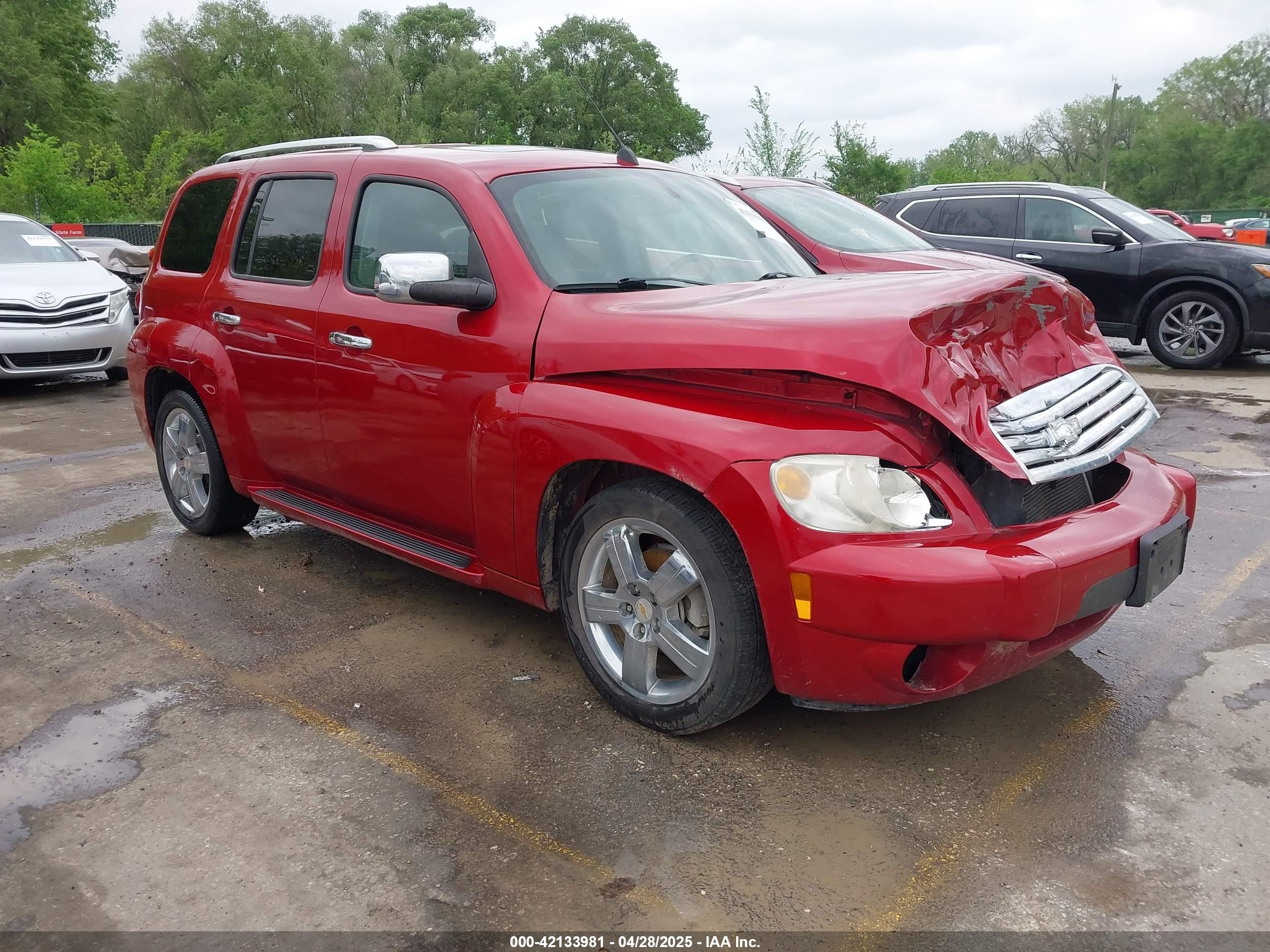 2011 Chevrolet HHR 2LT, VIN 3GNBACFU0BS637426 — Front end
