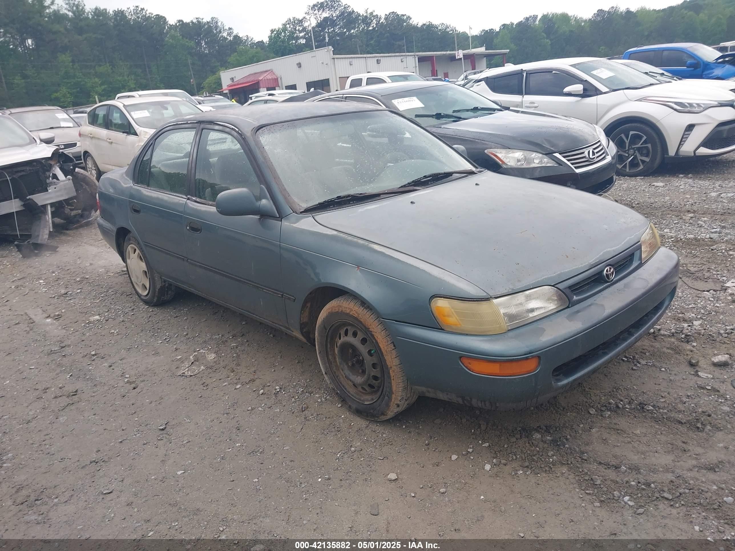 1996 Toyota Corolla DX, VIN 2T1BB02E7TC151391 — Side