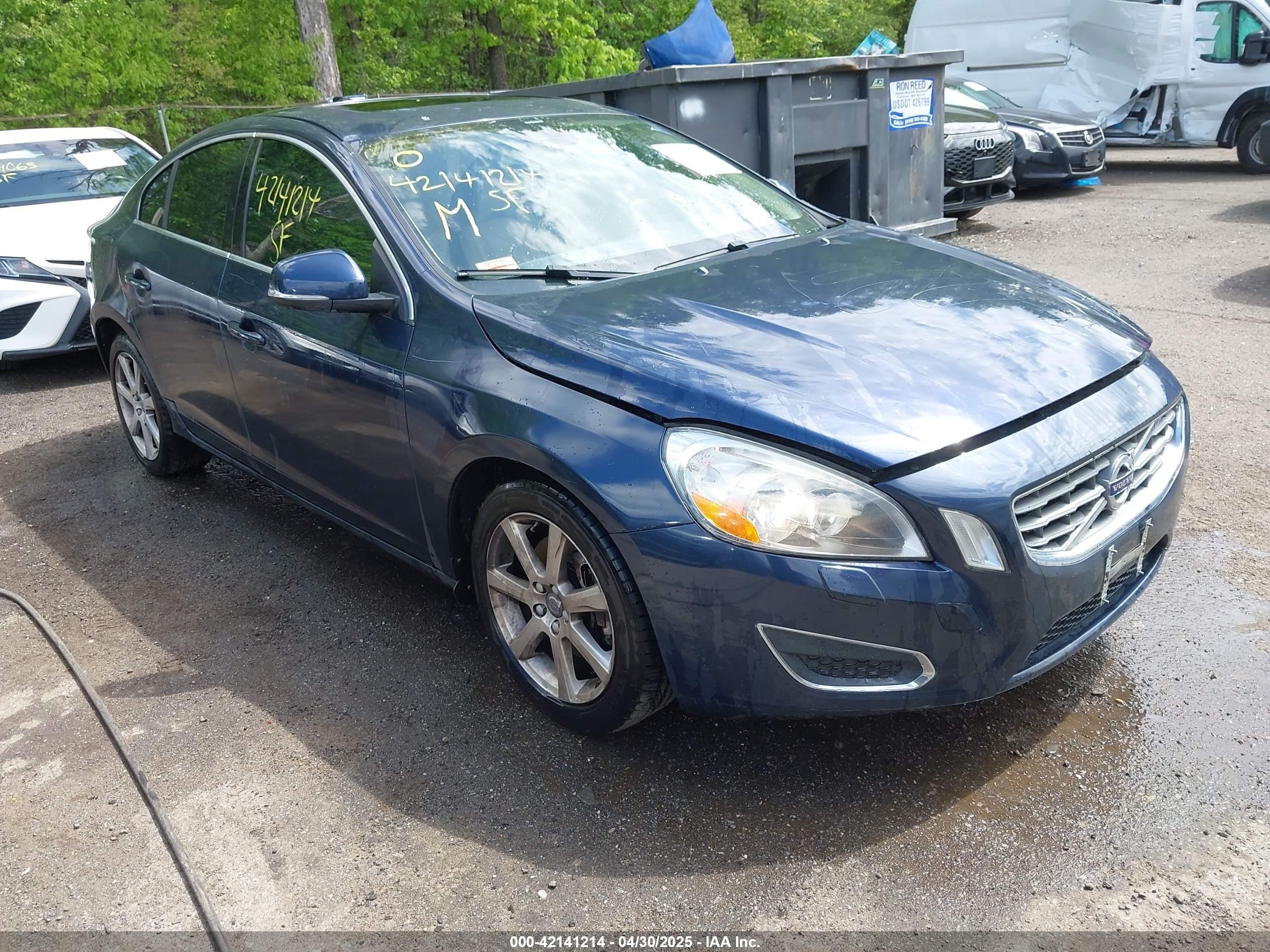 2013 Volvo S60 T5, VIN YV1612FH1D2178617 — Vandalism