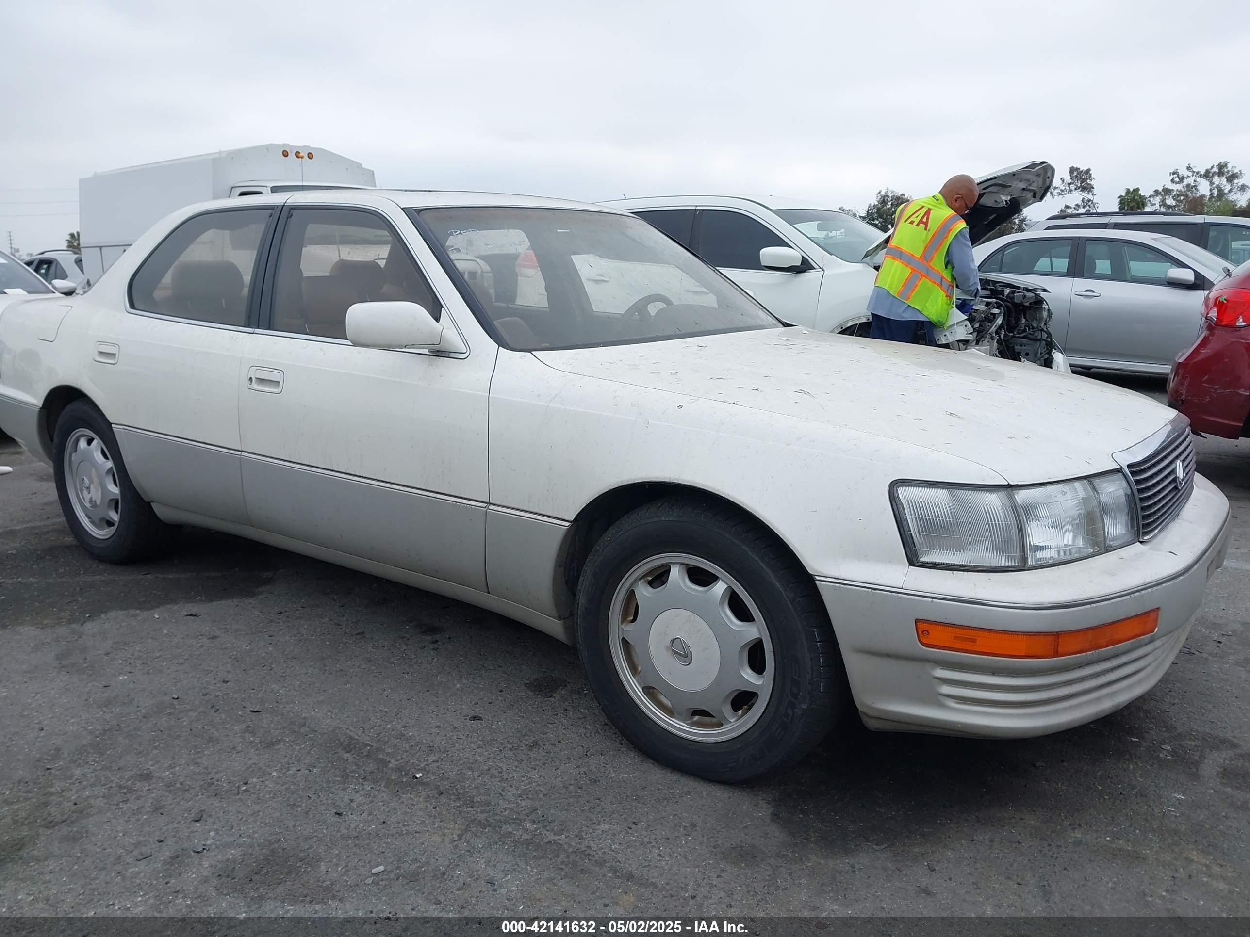 1993 Lexus LS 400, VIN JT8UF11E3P0171253 — Обычный износ