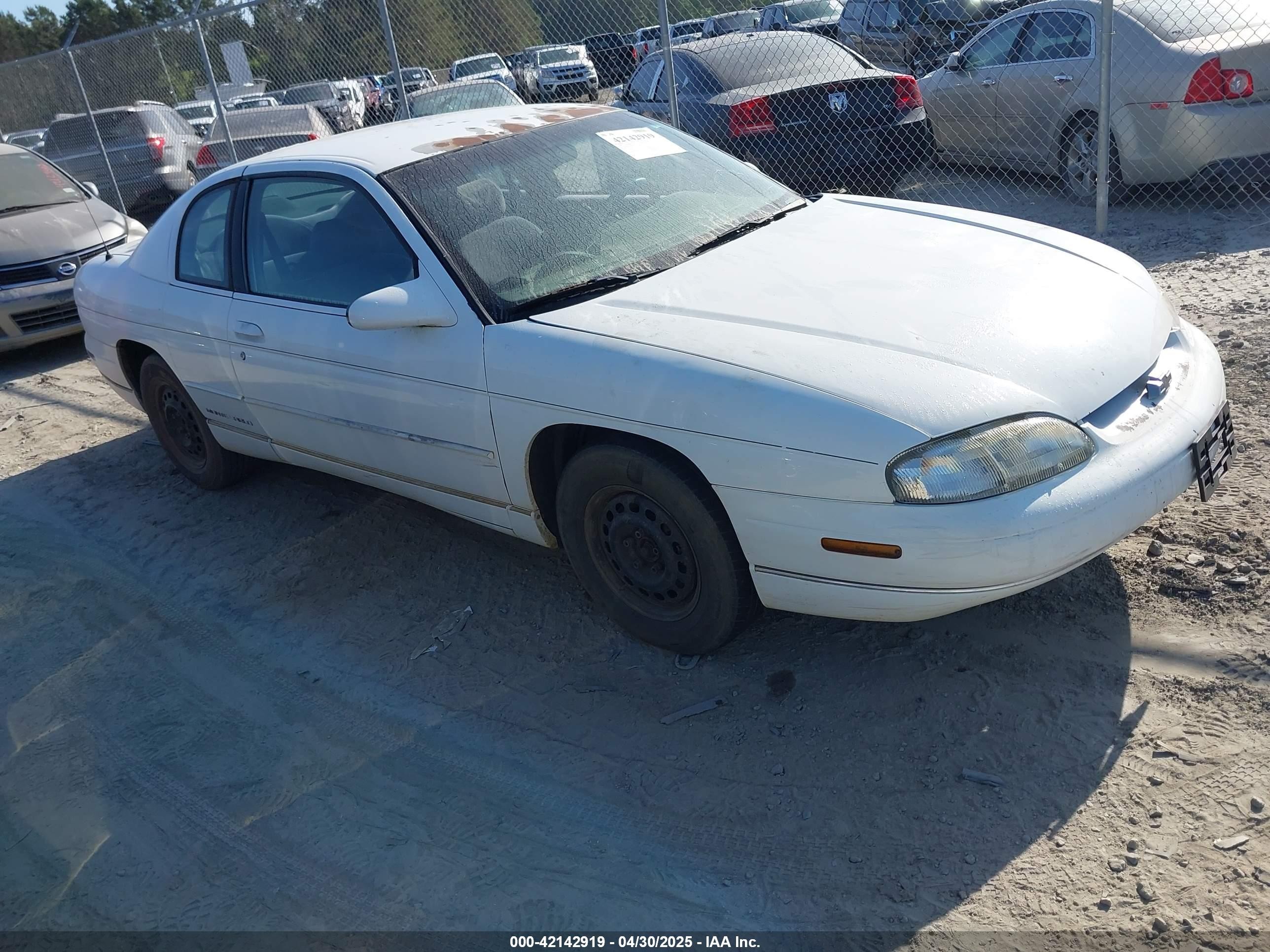 1998 Chevrolet Monte Carlo LS, VIN 2G1WW12M9W9325672 — Rear end