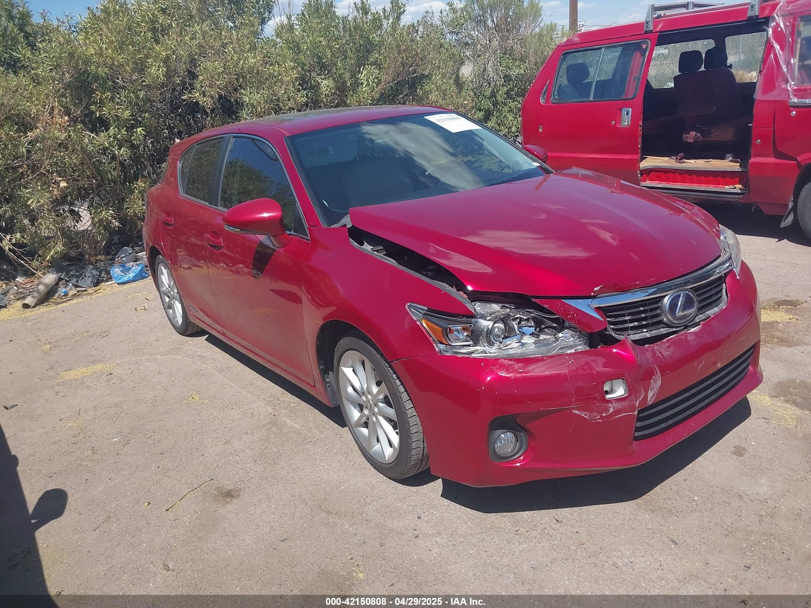 2012 Lexus CT 200h, VIN JTHKD5BH5C2109476 — Фото с аукциона