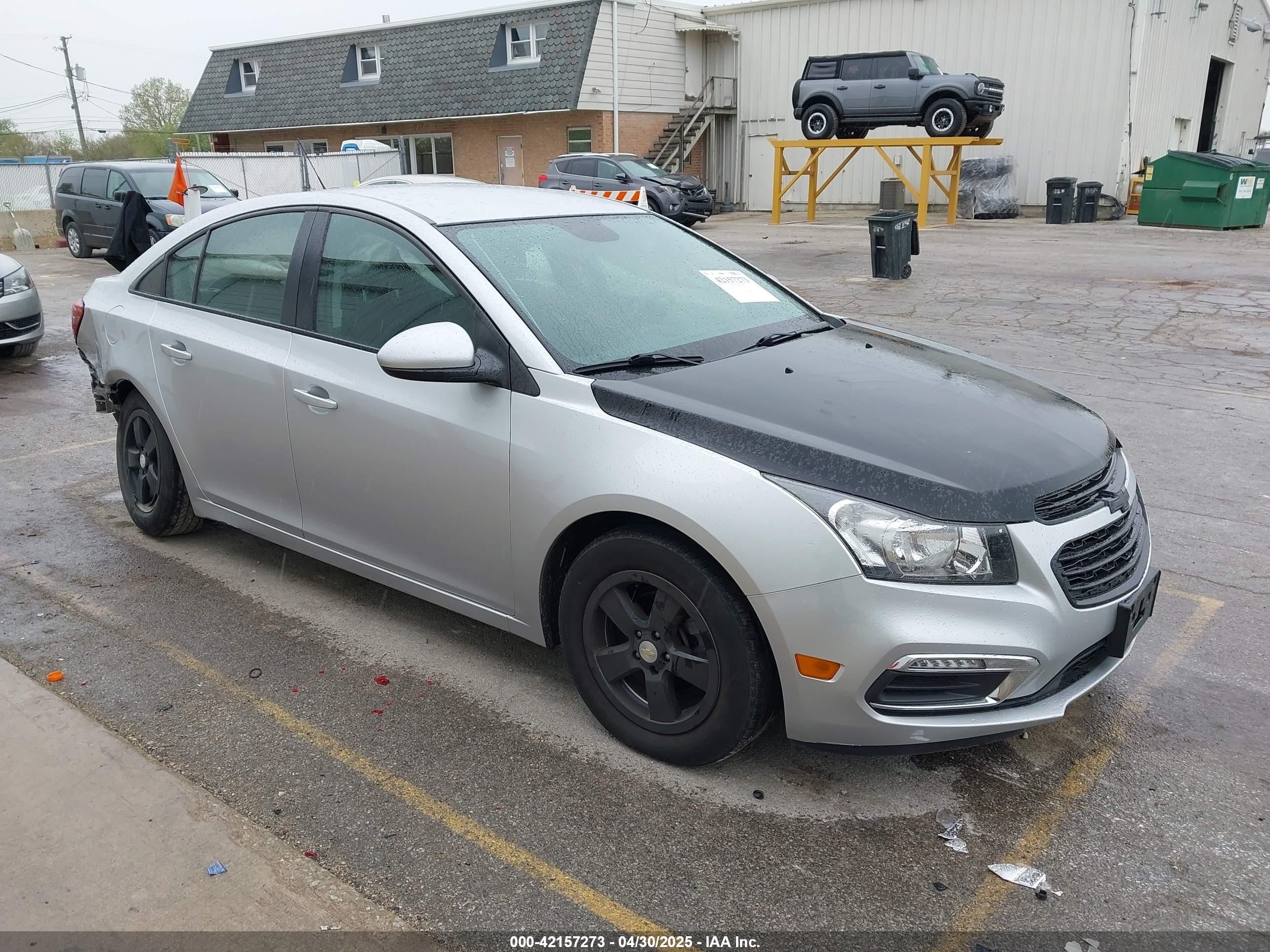 2016 Chevrolet Cruze LT, VIN 1G1PE5SB7G7110940 — Rear end