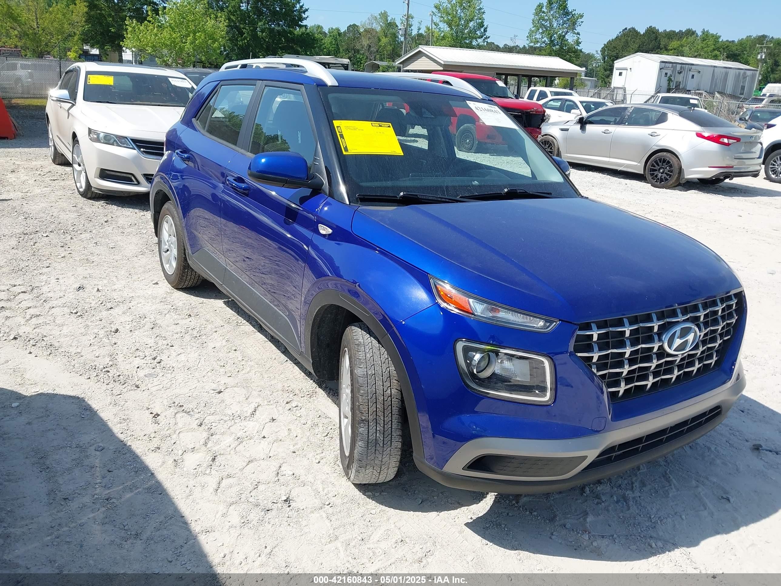 2020 Hyundai Venue SEL, VIN KMHRC8A32LU040238 — Auction photo