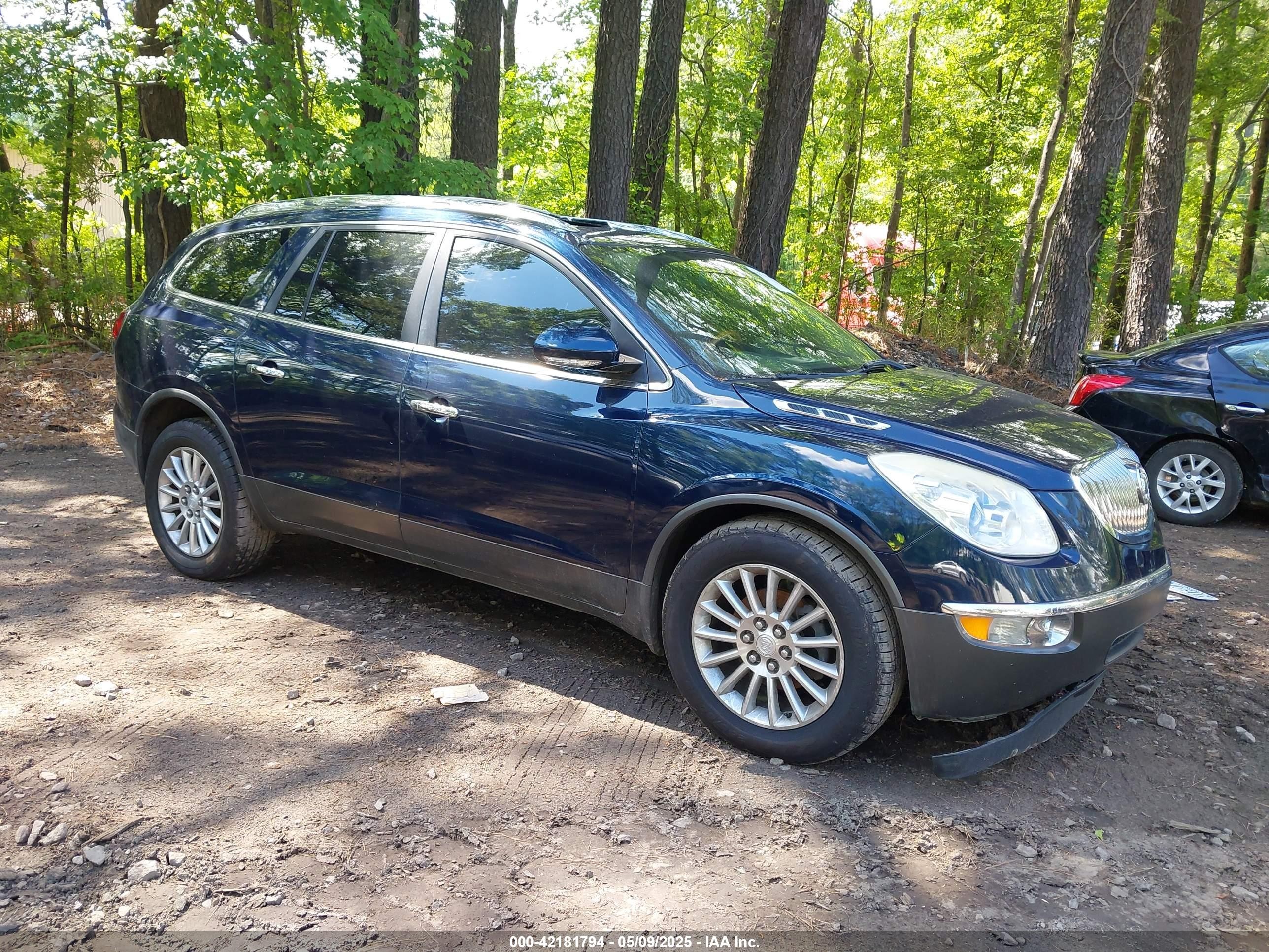 2011 Buick Enclave CXL-1, VIN 5GAKRBED6BJ384578 — Fresh water flood