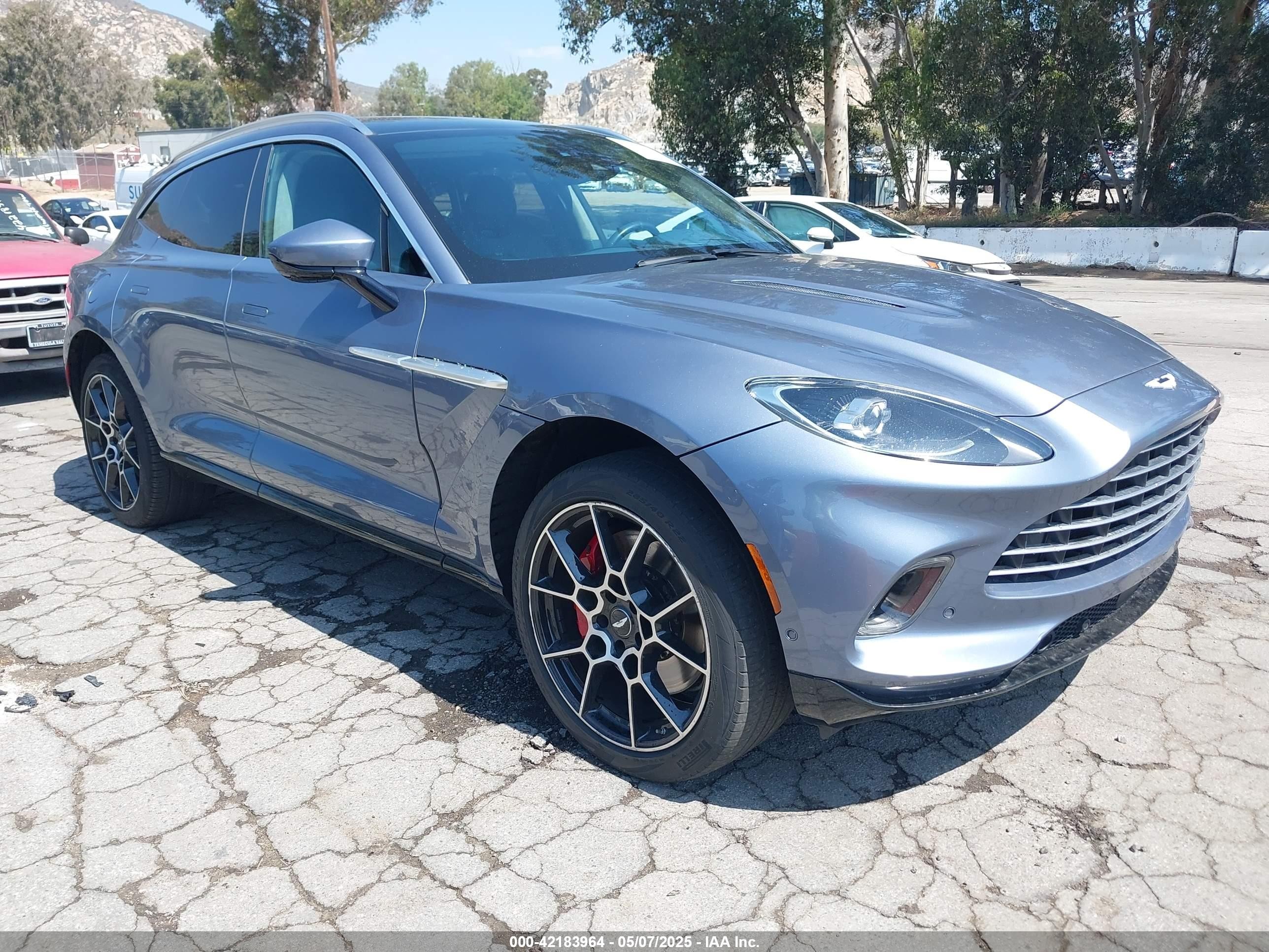 2021 Aston Martin DBX, VIN SCFVUJAW8MTV02568 — Normal wear