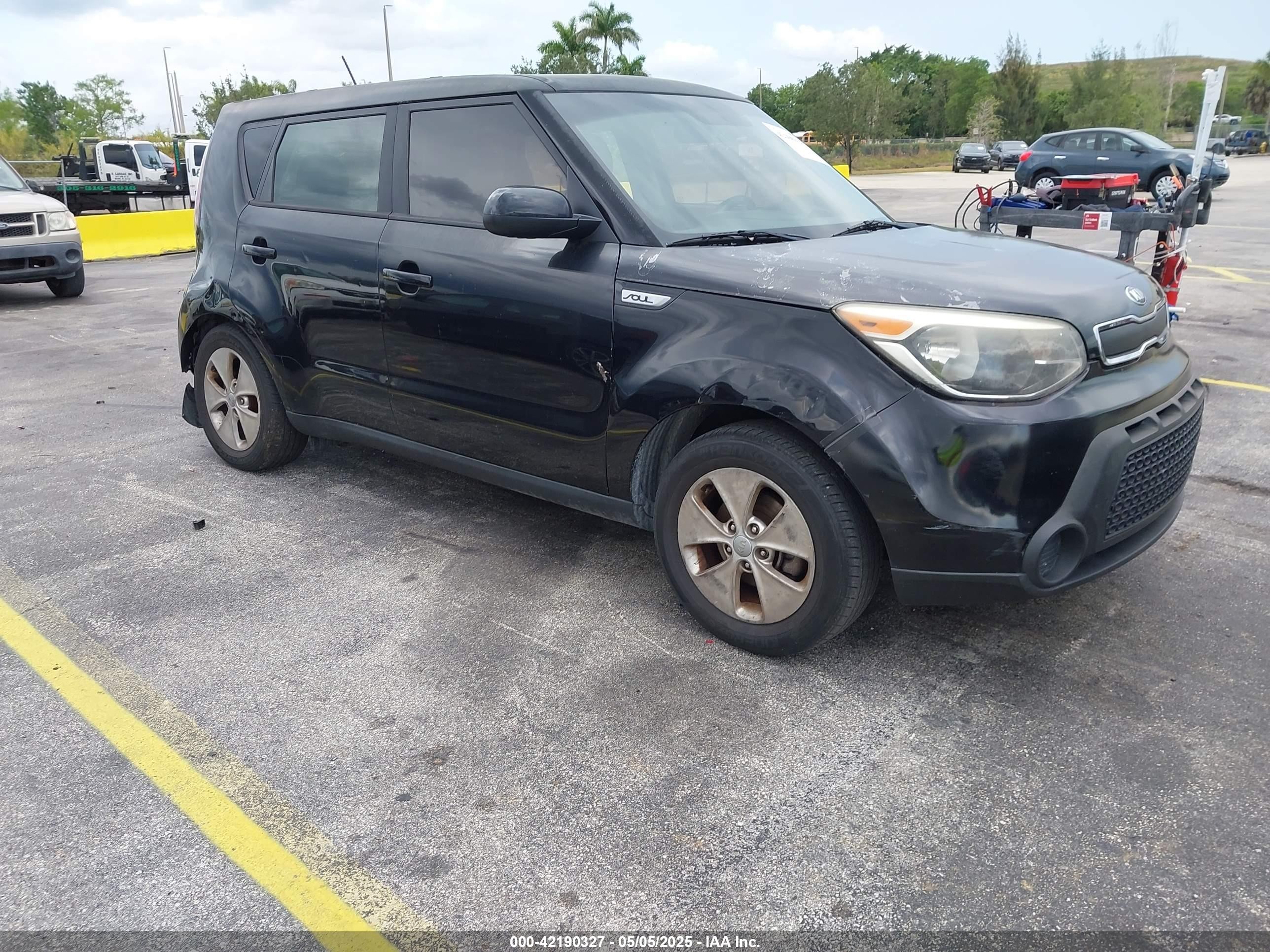 2015 Kia Soul, VIN KNDJN2A24F7811527 — Rear end