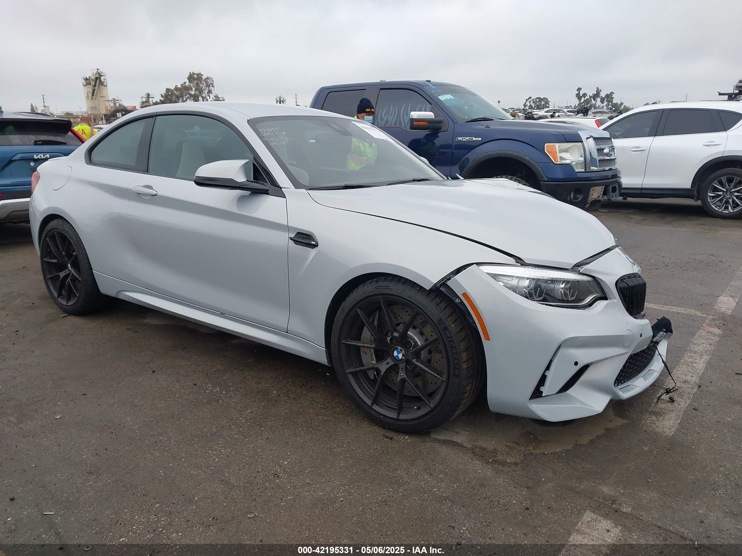 2021 BMW M2 Competition, VIN WBS2U7C01M7H72081 — Front end