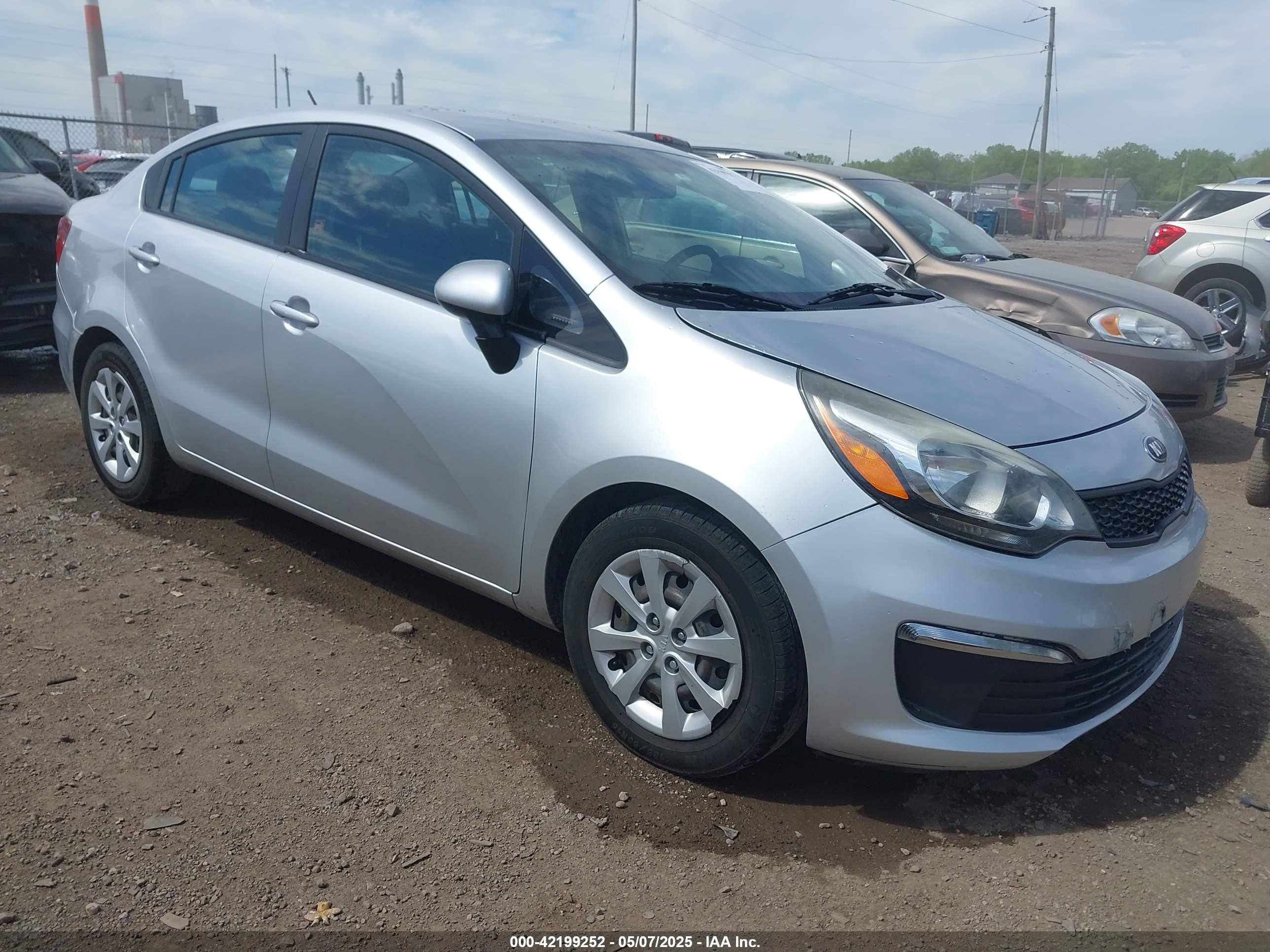 2016 Kia Rio LX, VIN KNADM4A34G6541708 — Rear end