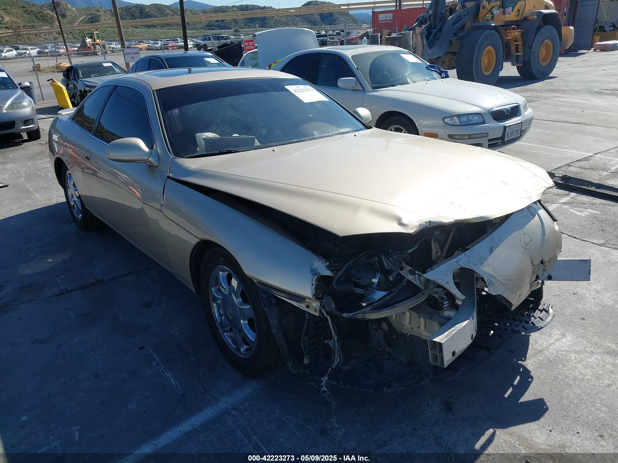 1996 Lexus SC 400, VIN JT8CH32Y9T0051509 — Front end