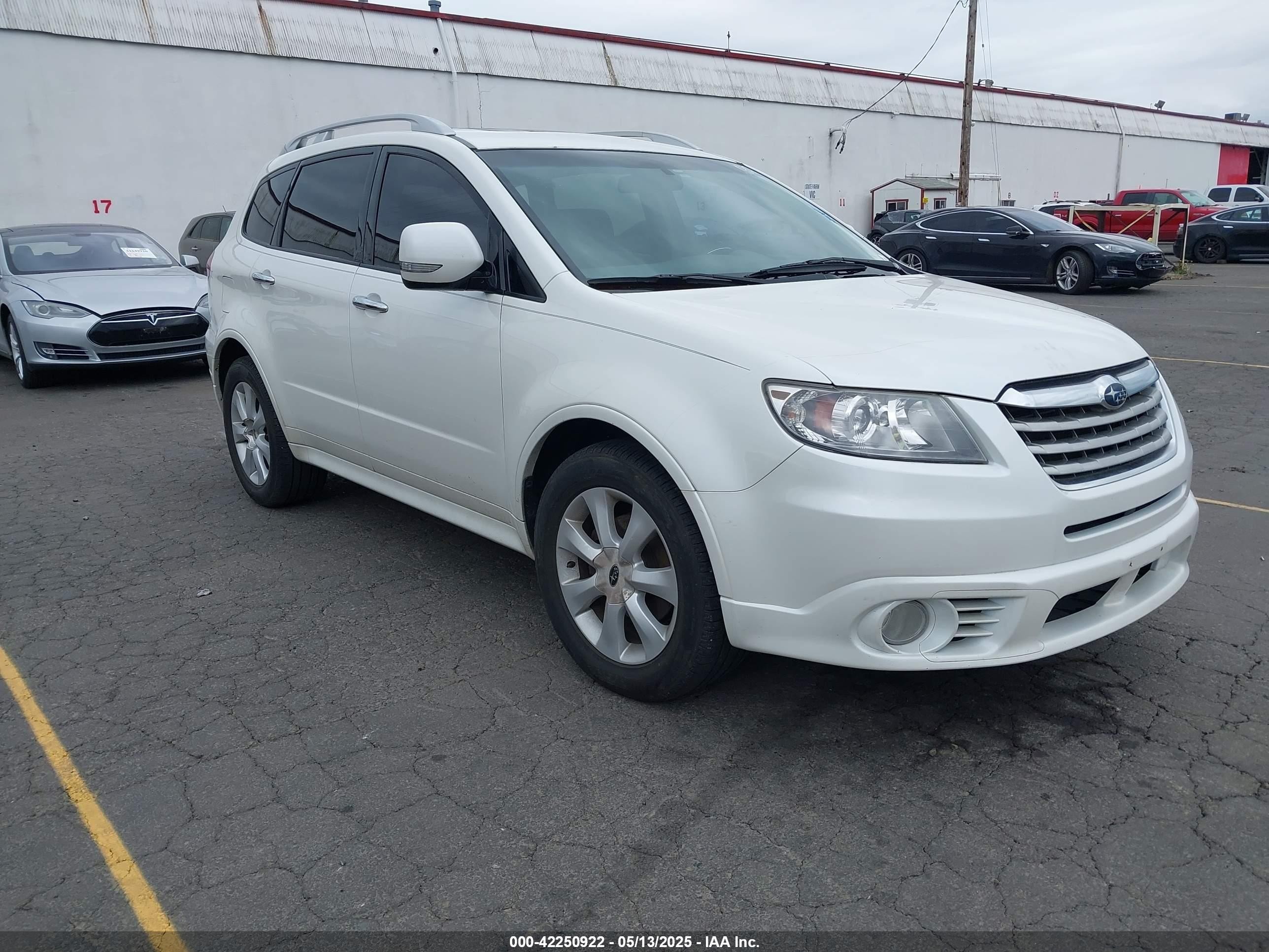 2013 Subaru Tribeca Limited, VIN 4S4WX9HD0D4401298 — Front end