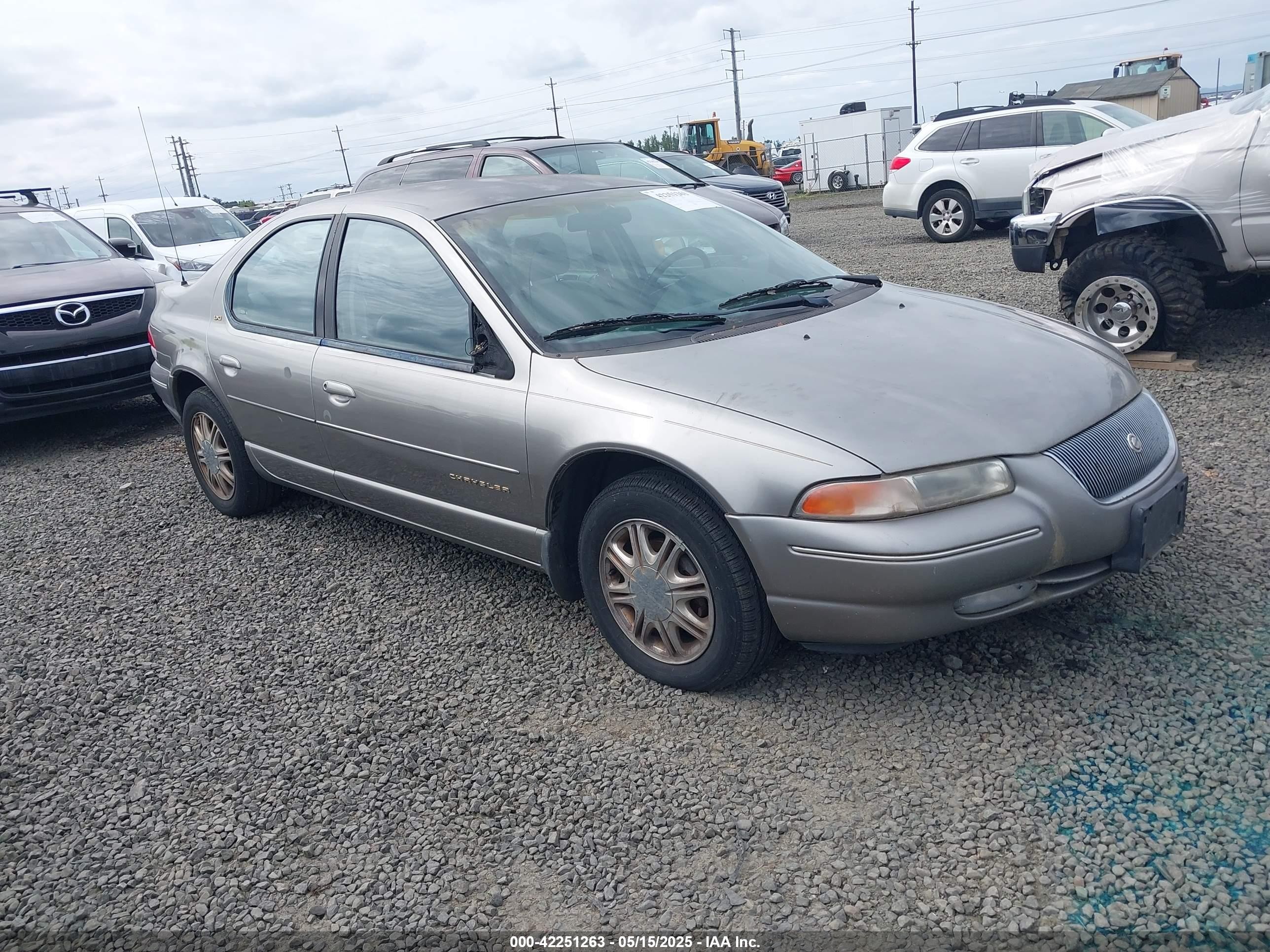 1998 Chrysler Cirrus LXi, VIN 1C3EJ56H0WN300229 — Обычный износ