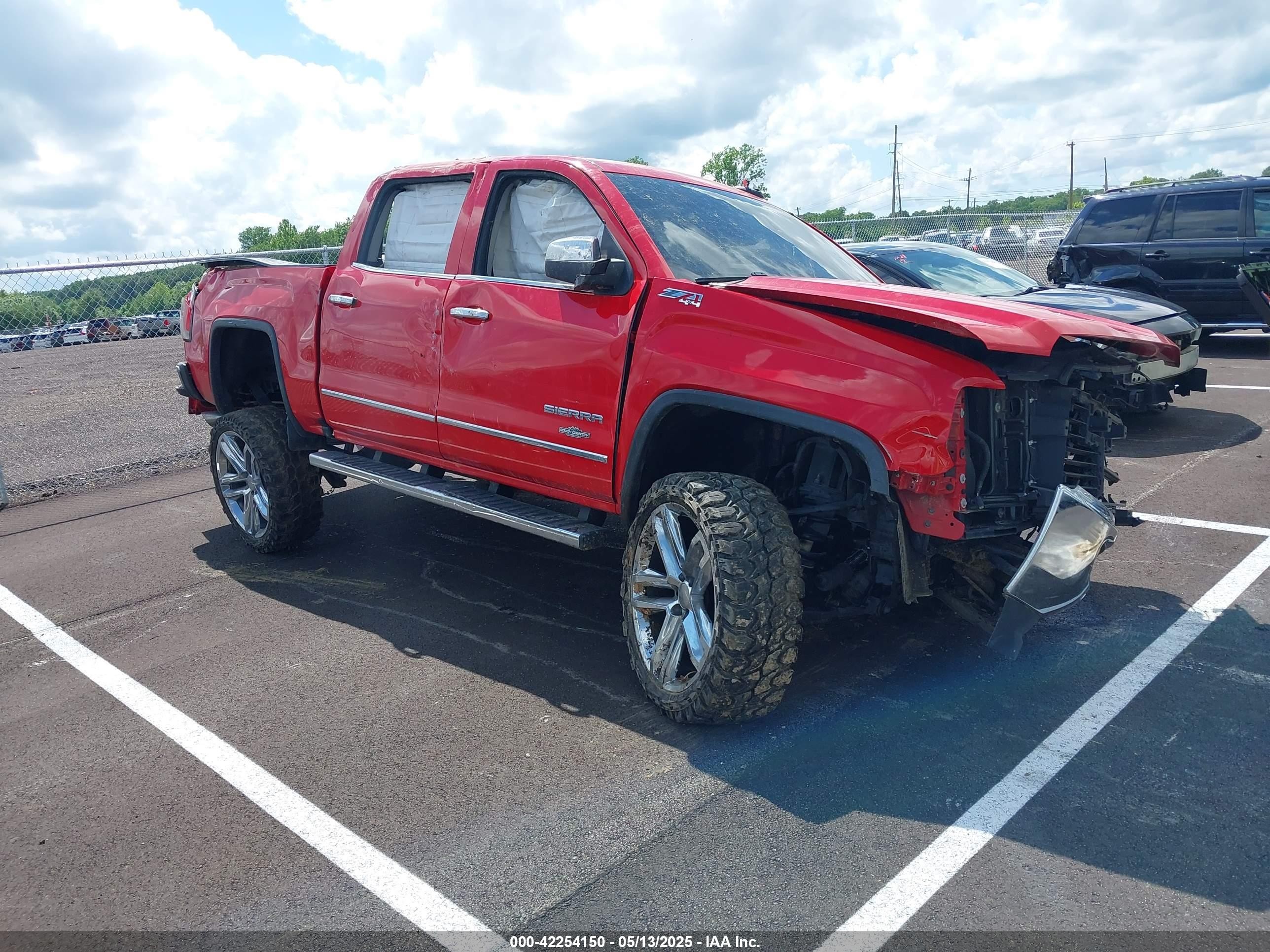 2018 GMC Sierra 1500 SLT, VIN 3GTU2NEC9JG396910 — Front end