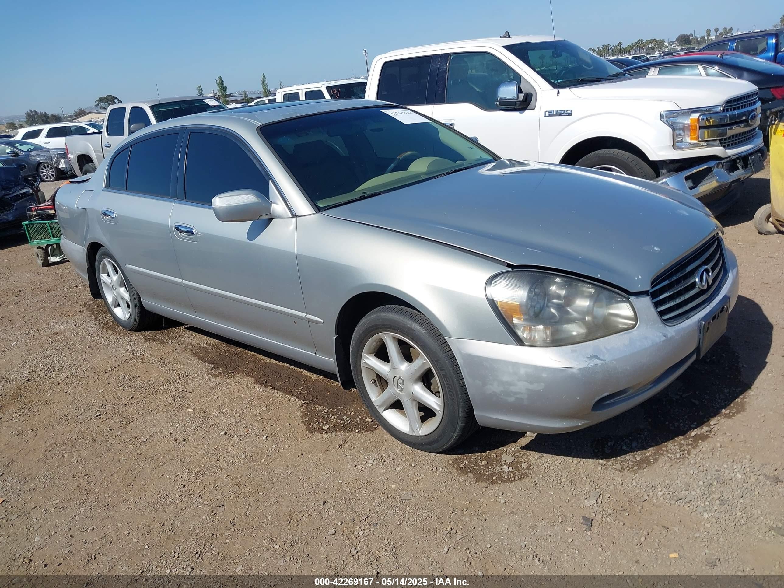 2004 Infiniti Q45 Luxury, VIN JNKBF01A04M500820 — Rear end