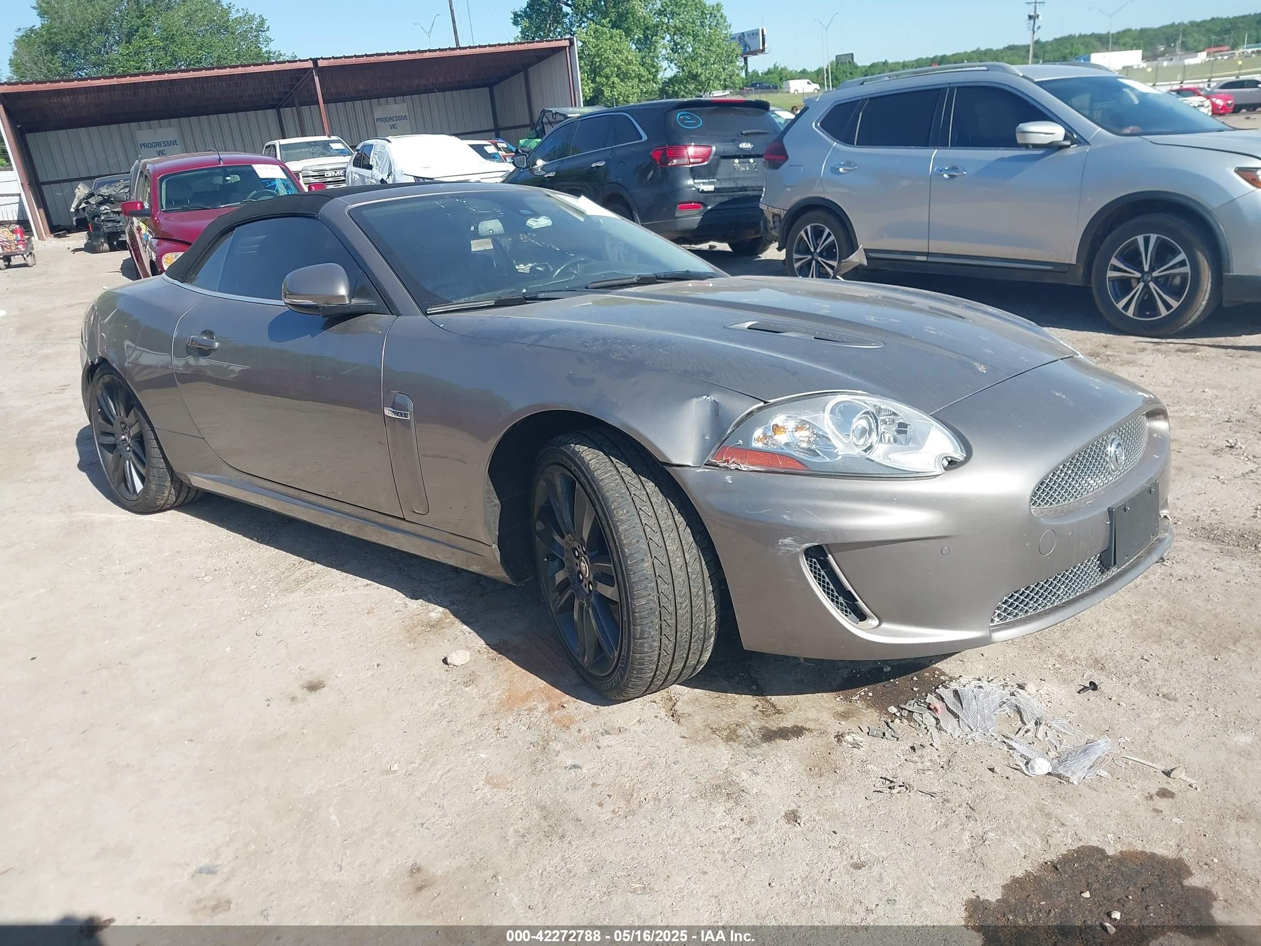 2010 Jaguar XK XKR, VIN SAJWA4EC6AMB38464 — Side